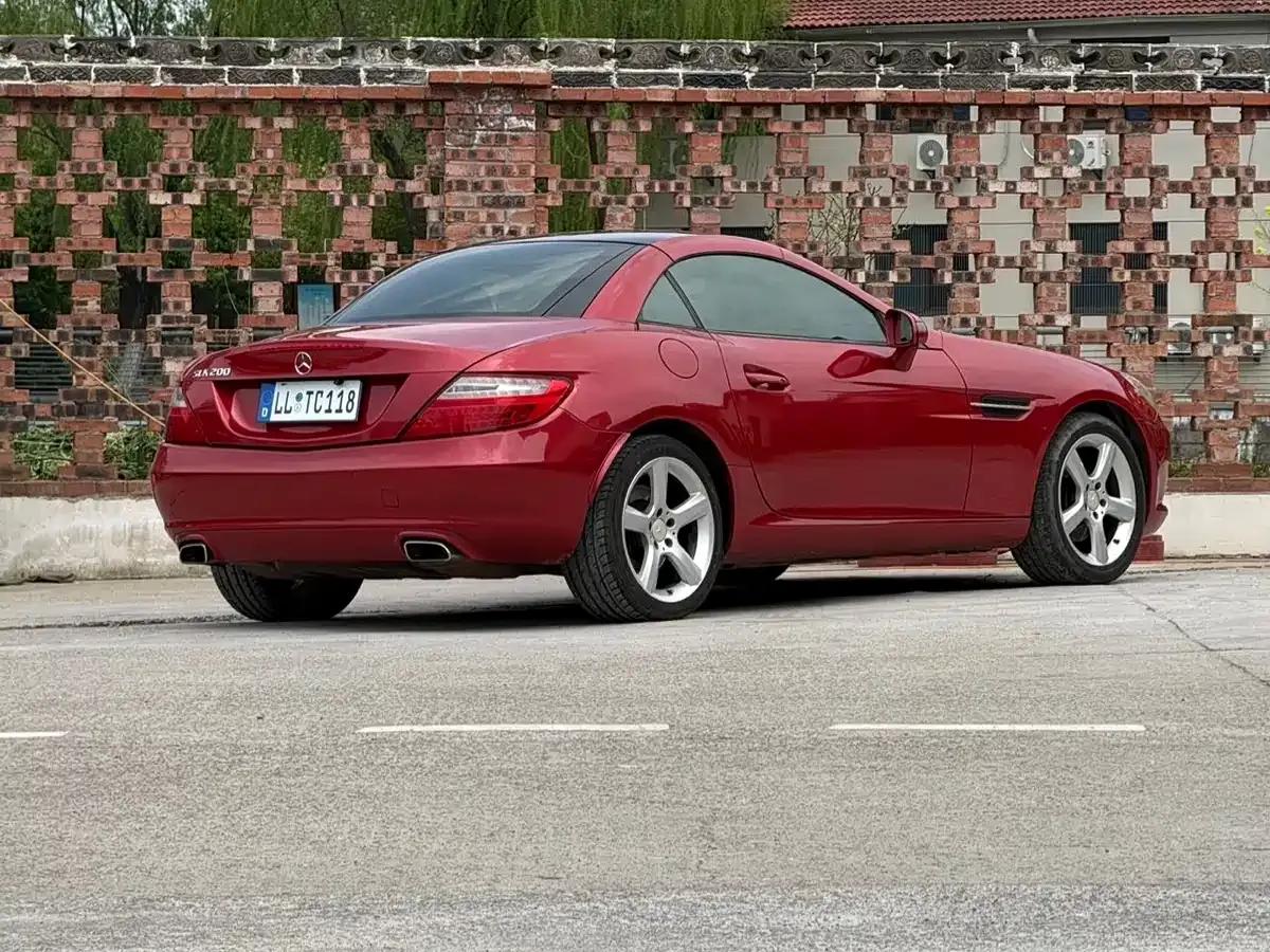 Mercedes-Benz SLK-Class 2011 SLK 200 Fashion Edition — миниатюра 4