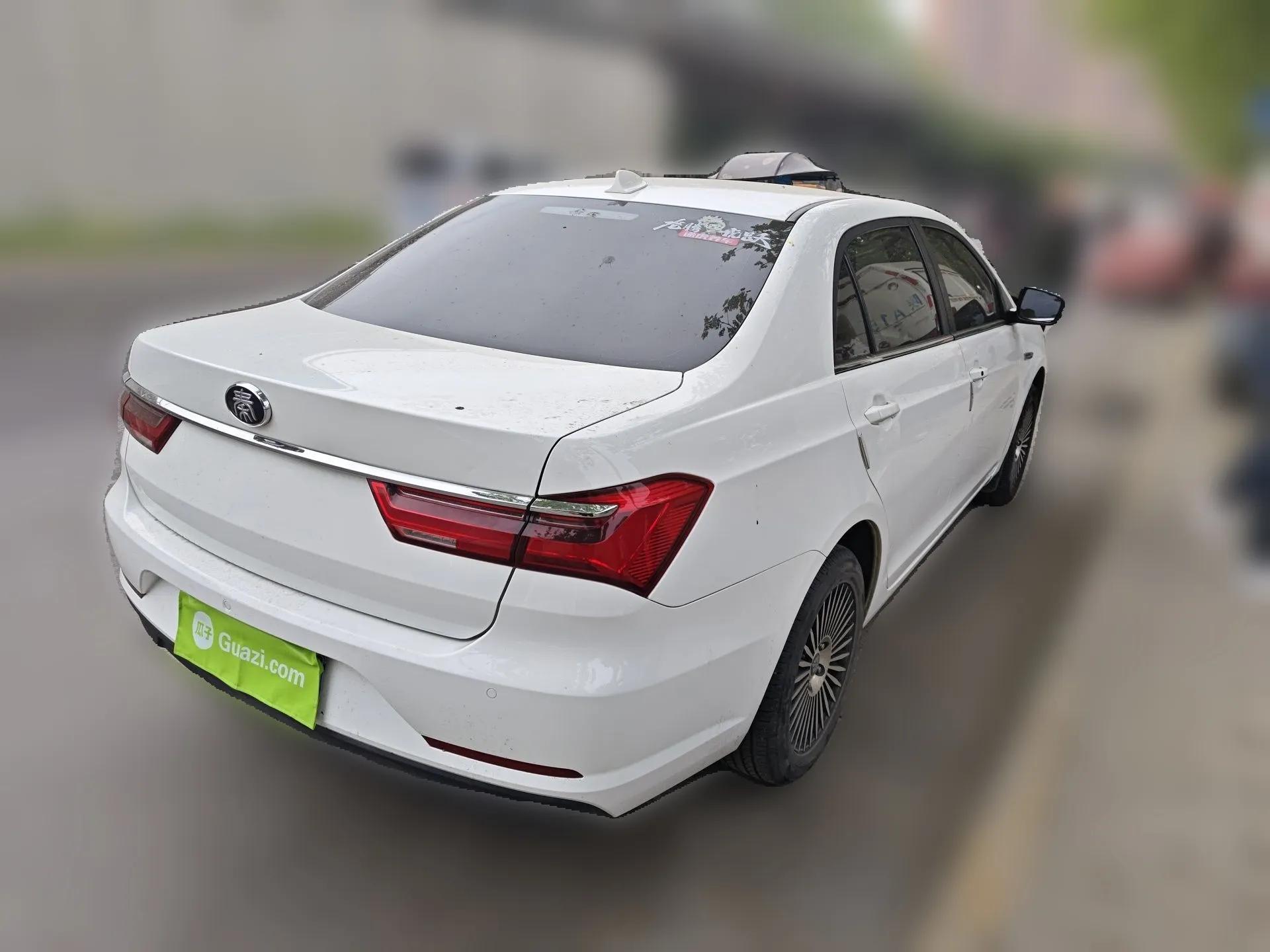 BYD Qin 2019 1.5L Automatic Prestige Model — миниатюра 6