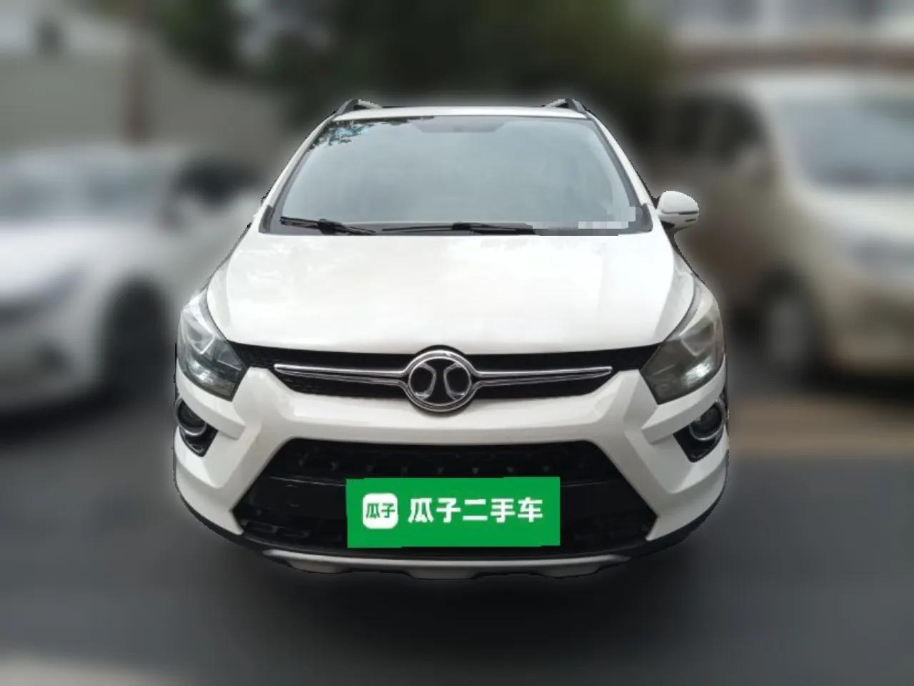 BAIC Senova X25 2015 1.5L Manual Elite Edition — миниатюра 2