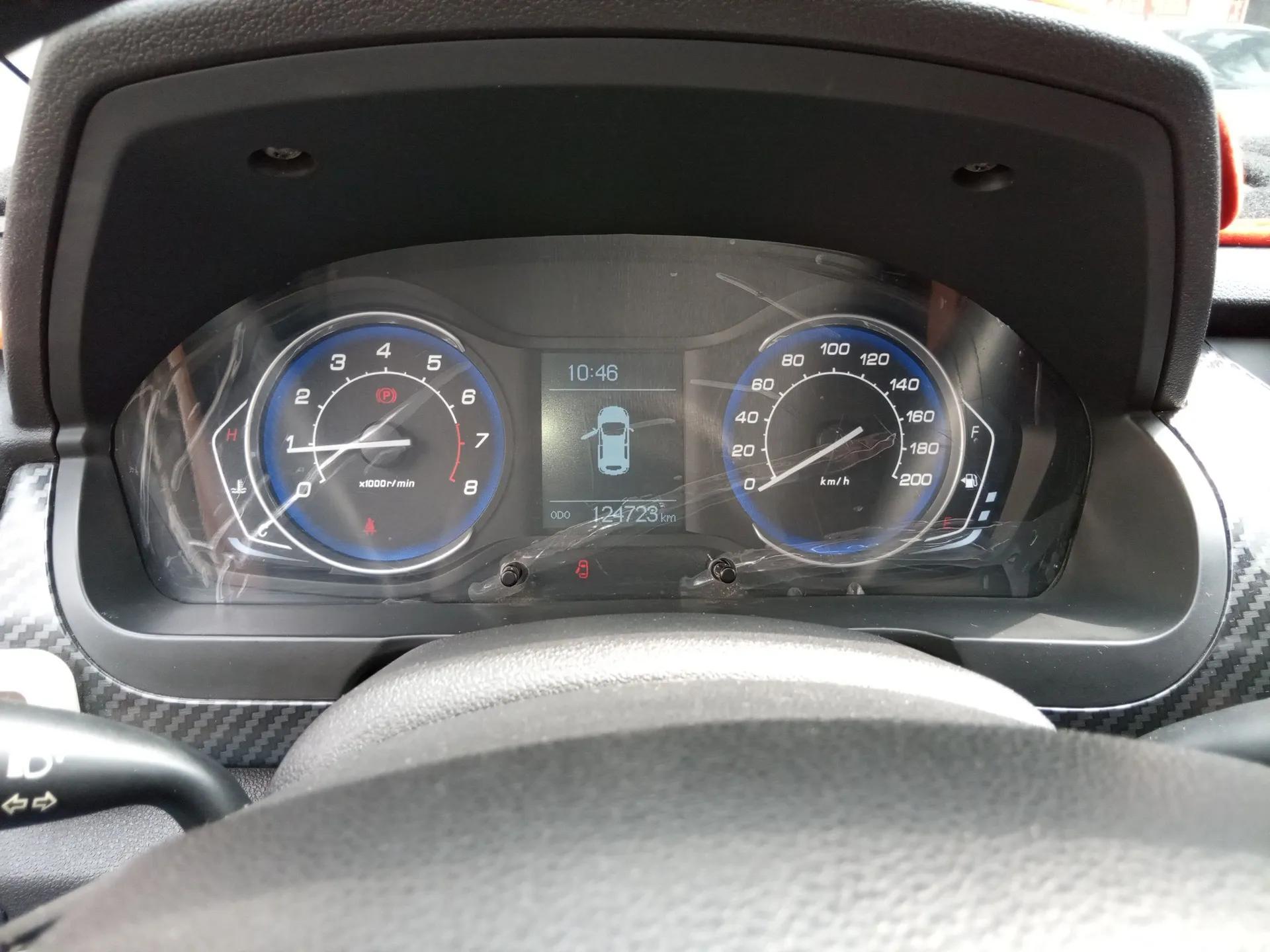 BAIC Senova X25 2015 1.5L Manual Elite Edition — миниатюра 12