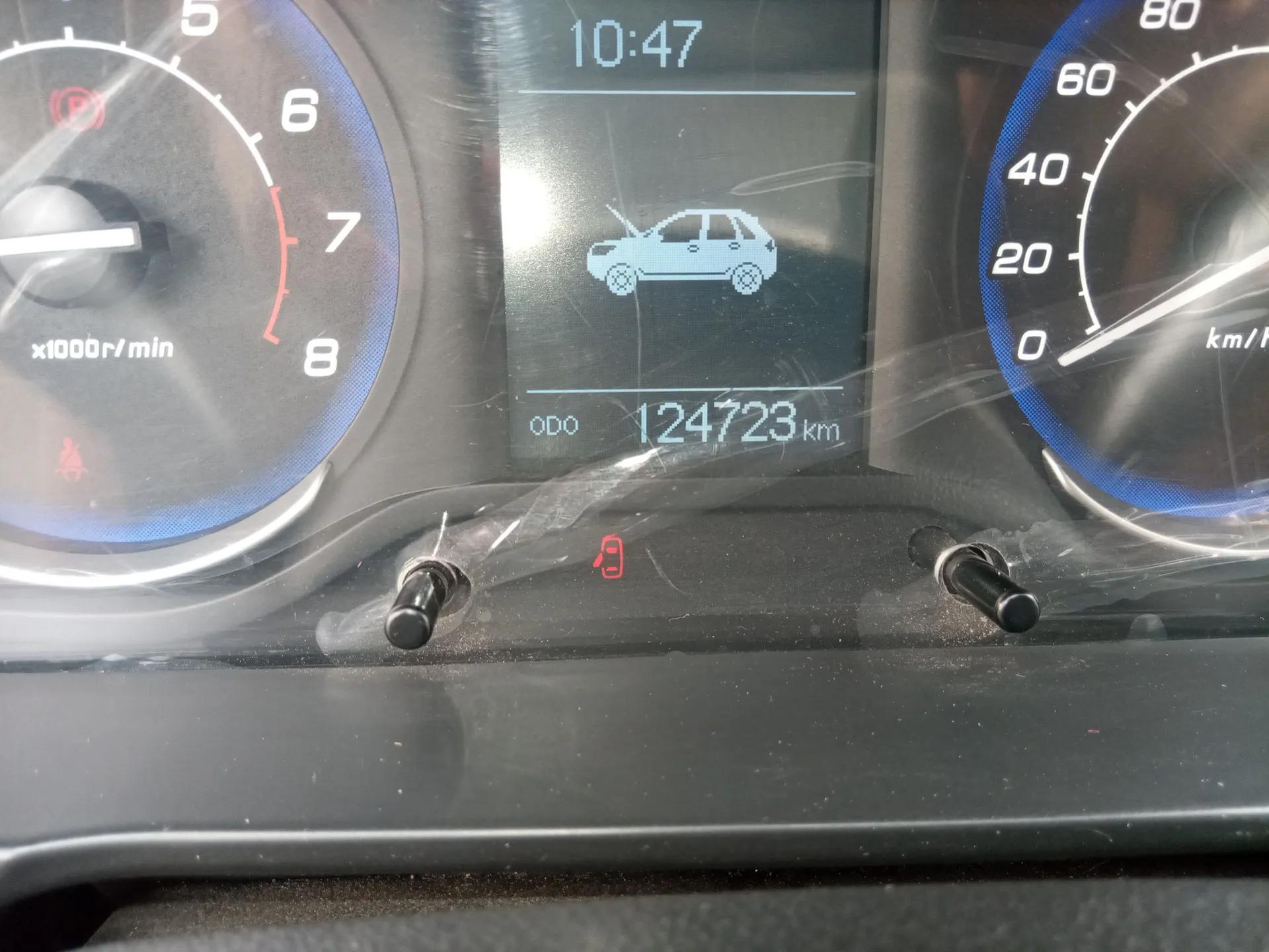 BAIC Senova X25 2015 1.5L Manual Elite Edition — миниатюра 13