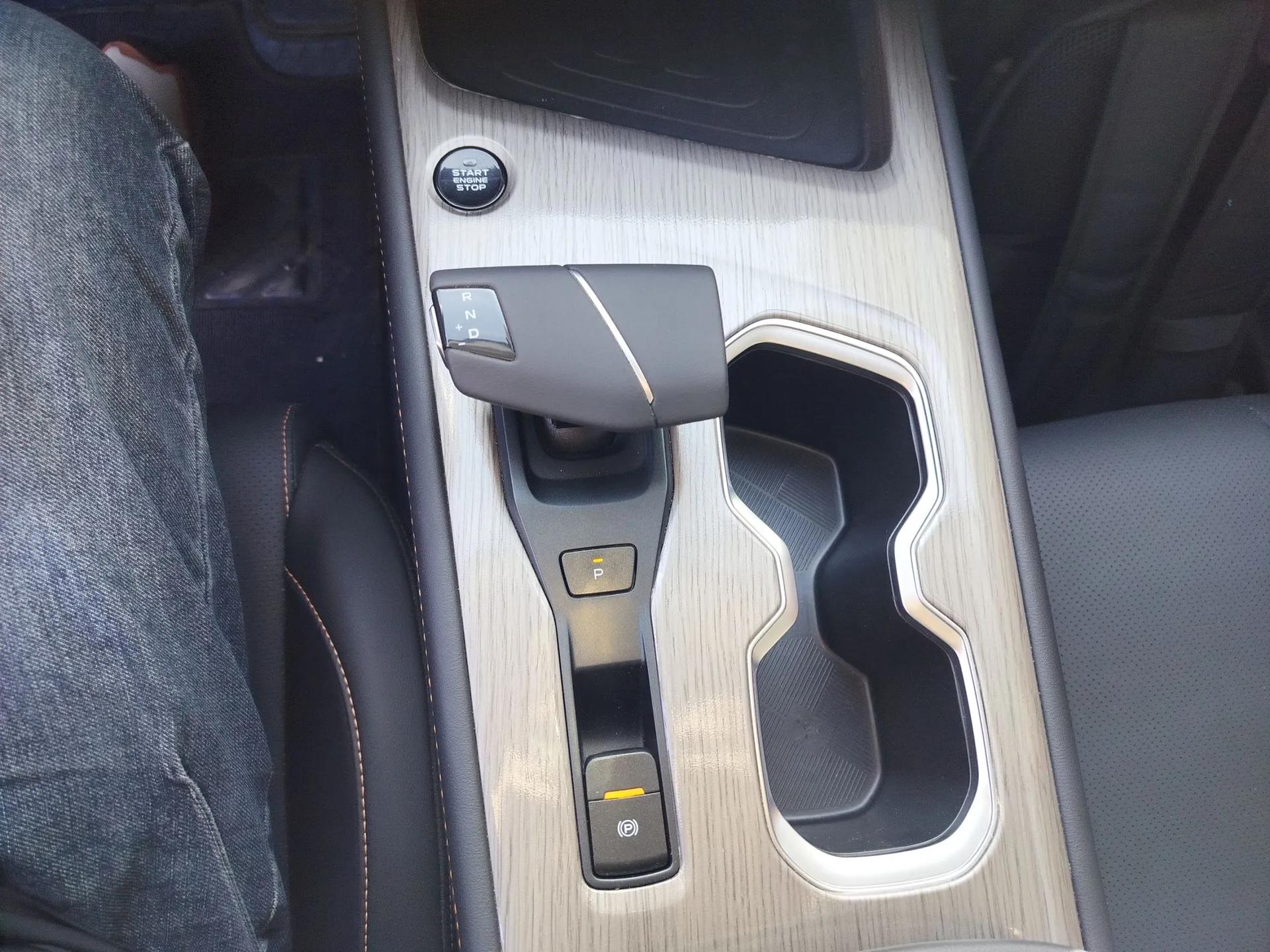 CHANGAN X7 PLUS 2024 1.5T Automatic Luxury Edition 5 Seats — миниатюра 16