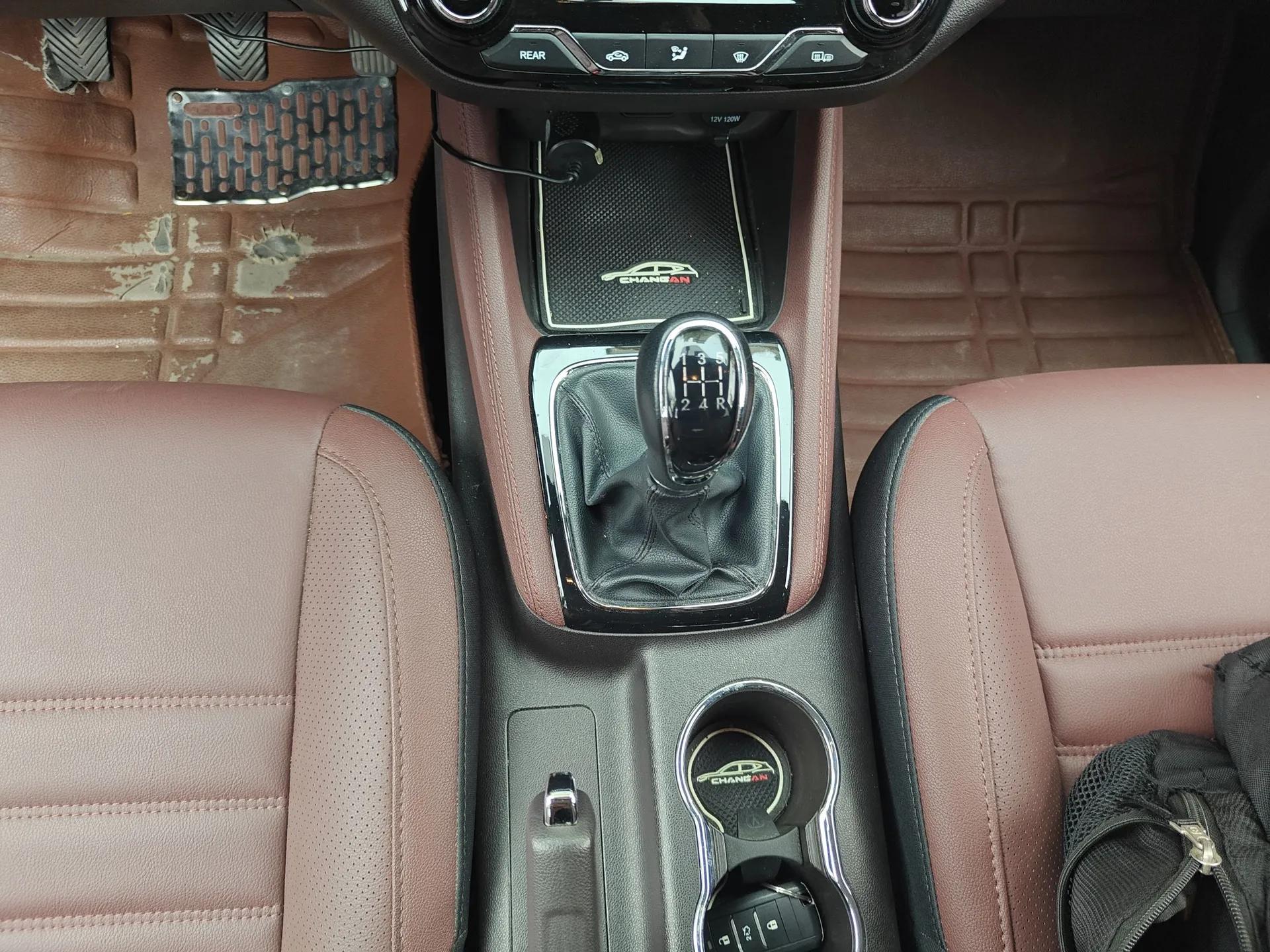 CHANGAN Lingxuan 2017 1.6L Manual Elite Model — миниатюра 17