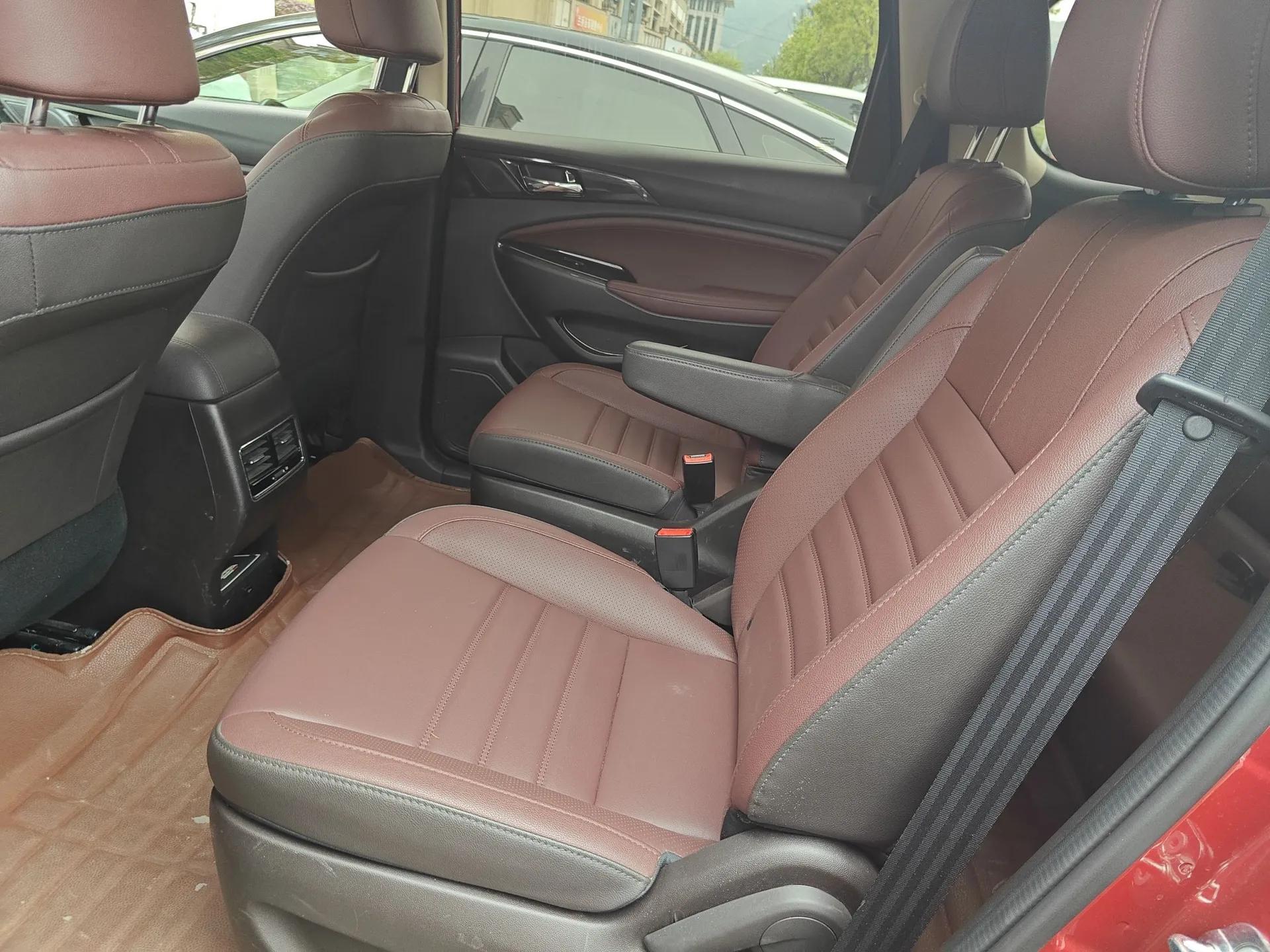 CHANGAN Lingxuan 2017 1.6L Manual Elite Model — миниатюра 20