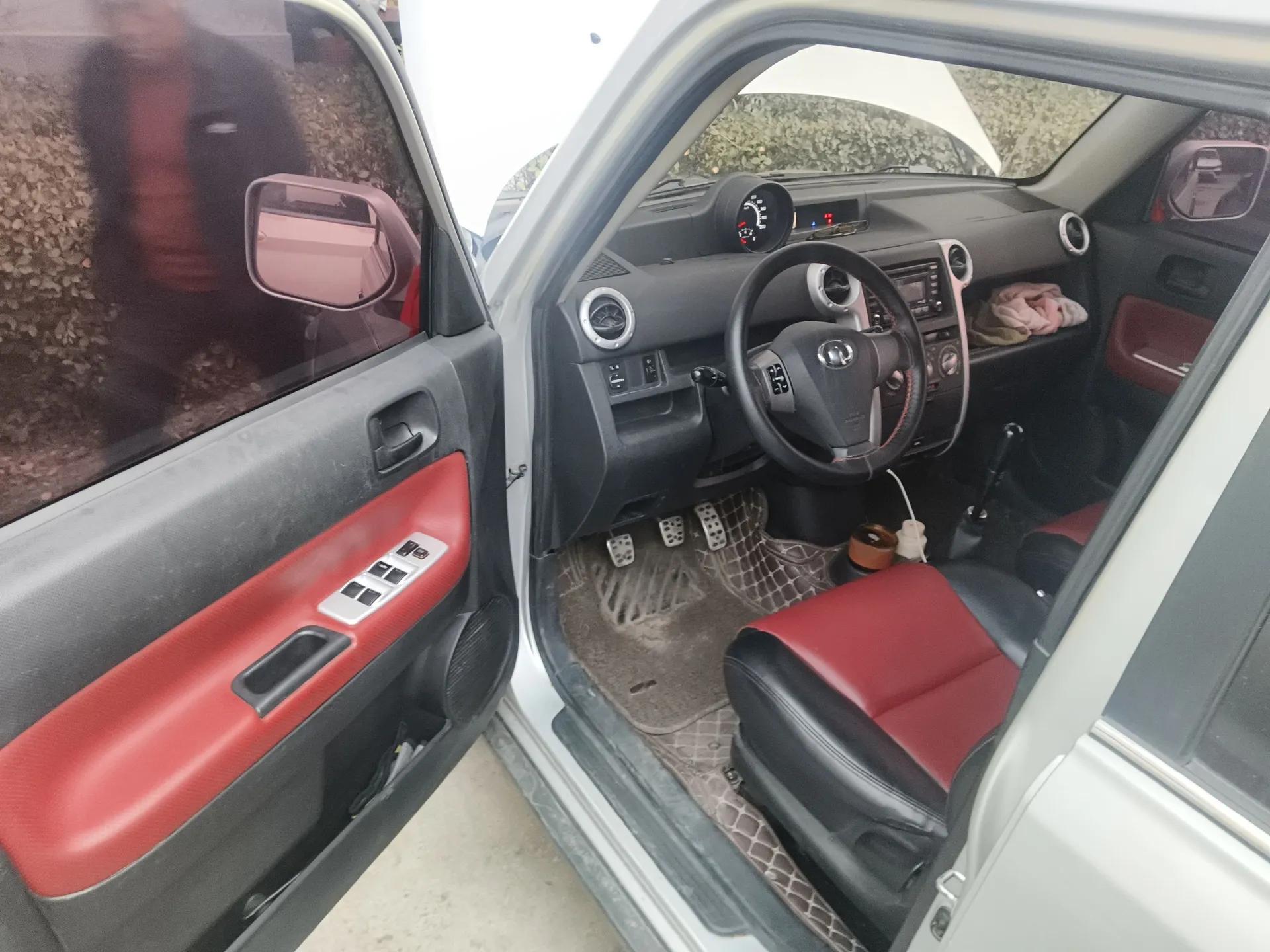 Great Wall M2 2012 1.5L Manual Urban Edition — миниатюра 17