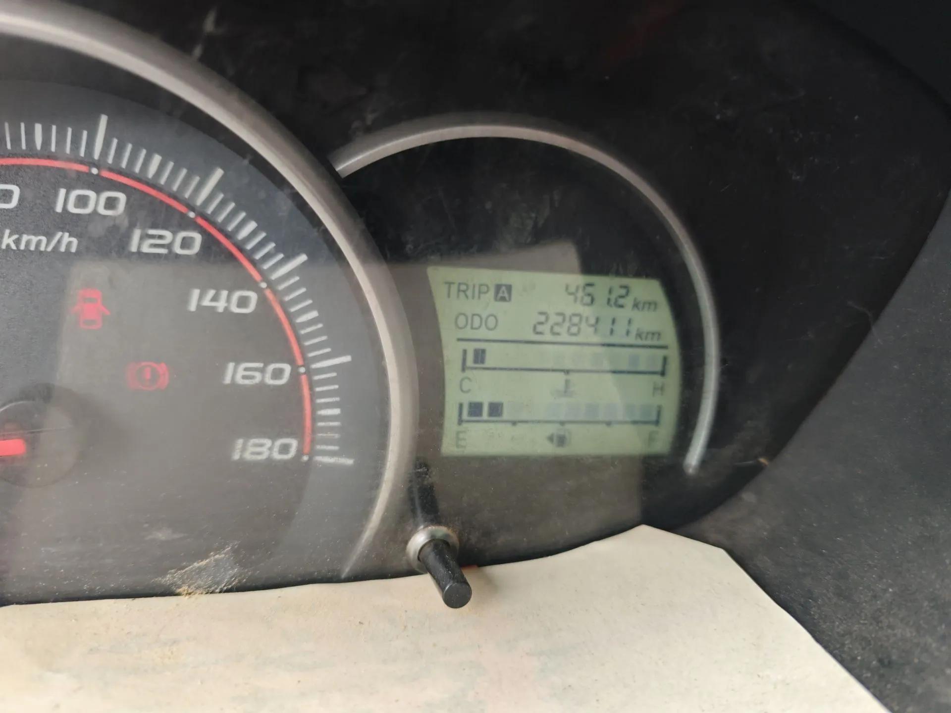 CHANGAN OSHAN Olisway 2013 1.2L Manual Elite Model — миниатюра 13