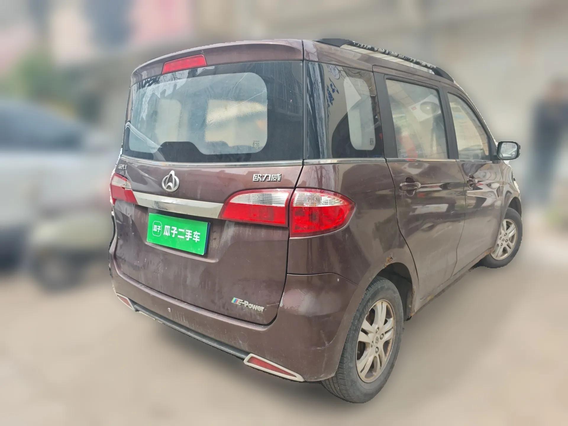 CHANGAN OSHAN Olisway 2013 1.2L Manual Elite Model — миниатюра 6