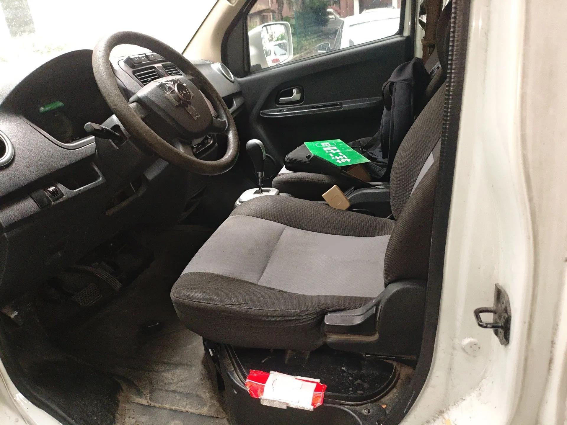 CHANGAN KAICHENG Ruixing EM60 2021 Pure Electric Van Transporter 60kW — миниатюра 16
