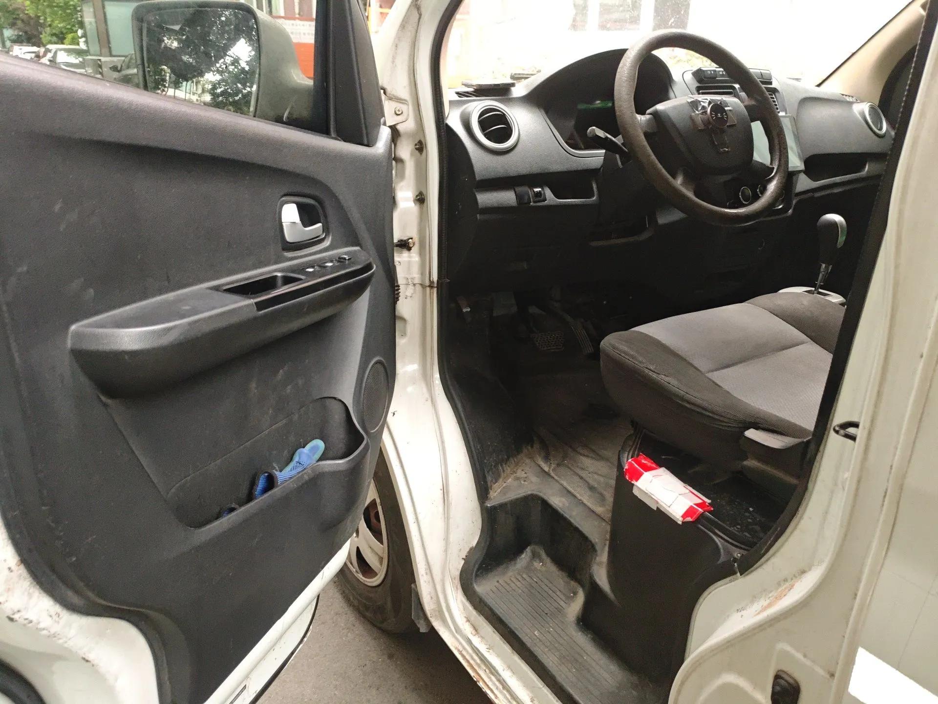 CHANGAN KAICHENG Ruixing EM60 2021 Pure Electric Van Transporter 60kW — миниатюра 17
