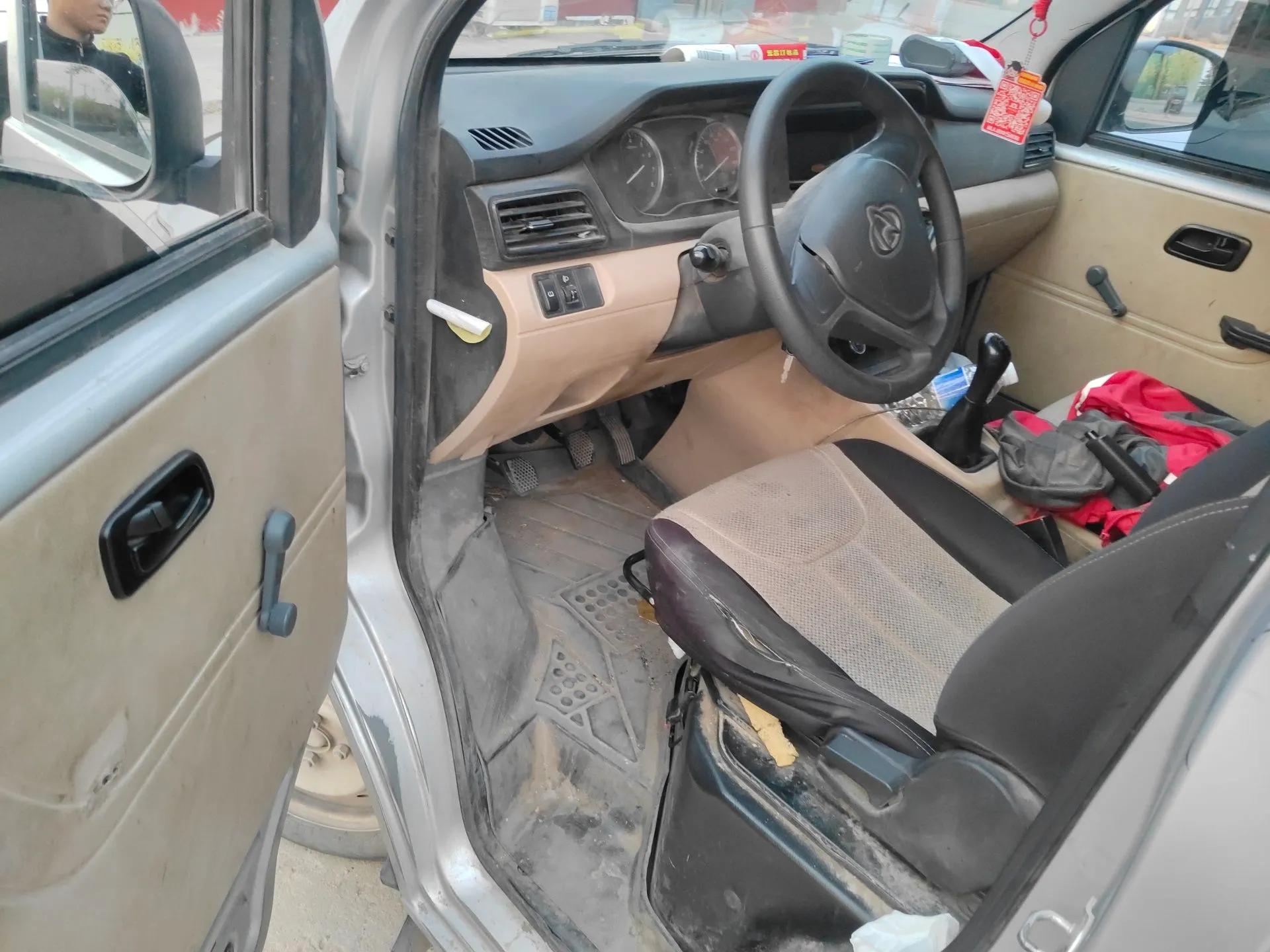 CHANGAN KUAYUE Xing V3 2023 1.5L Gasoline Comfort Edition 5-Seat Passenger Vehicle — миниатюра 17