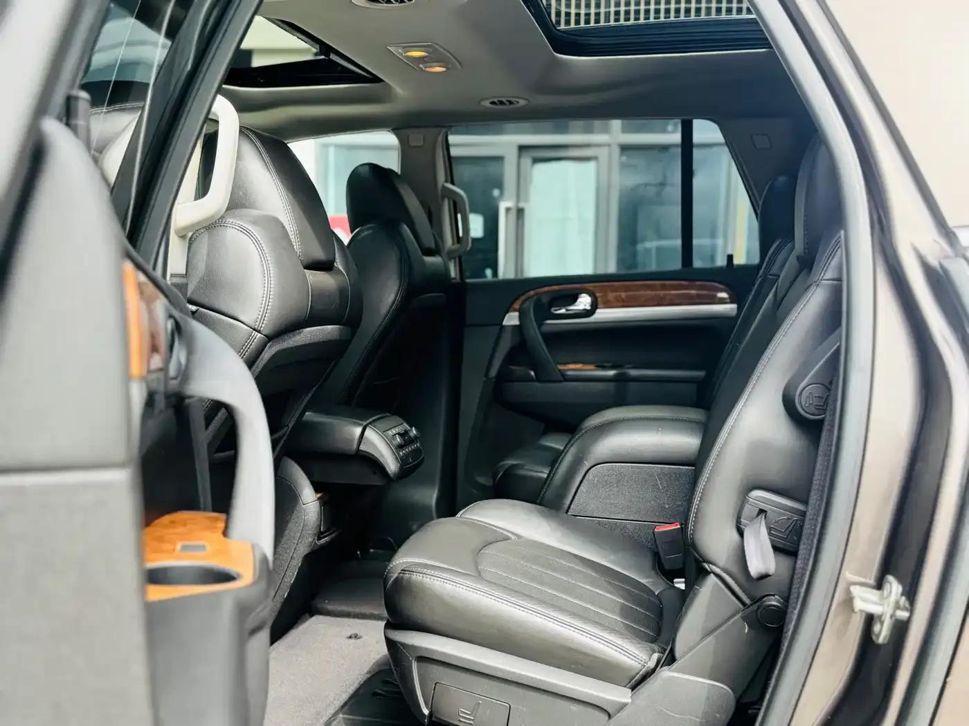 Enclave 2010 3.6L Elite Edition — миниатюра 12