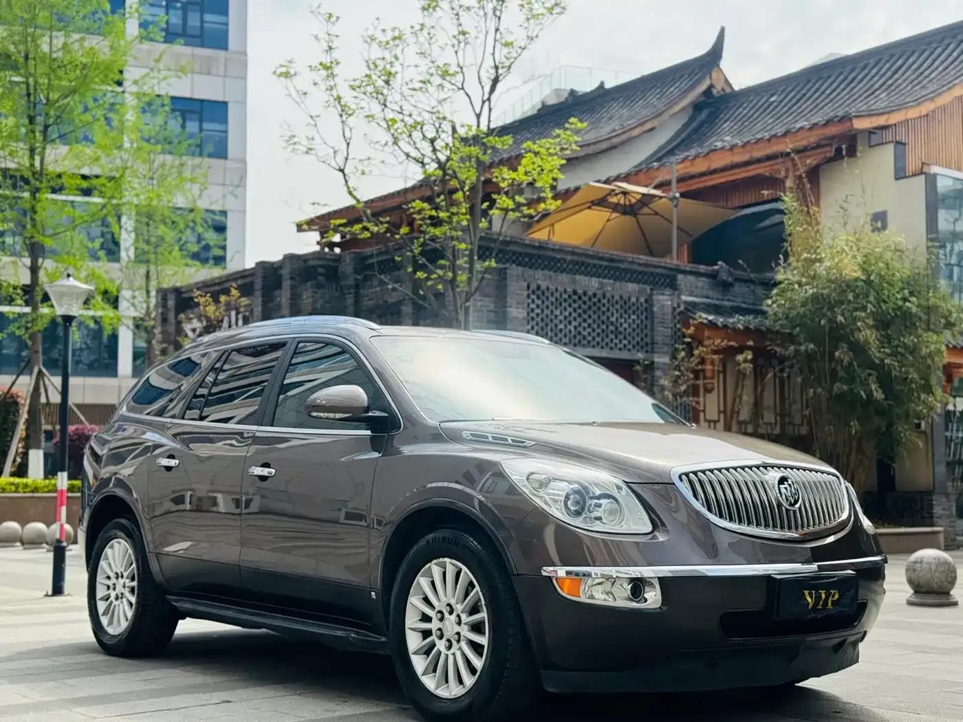 Enclave 2010 3.6L Elite Edition — миниатюра 3