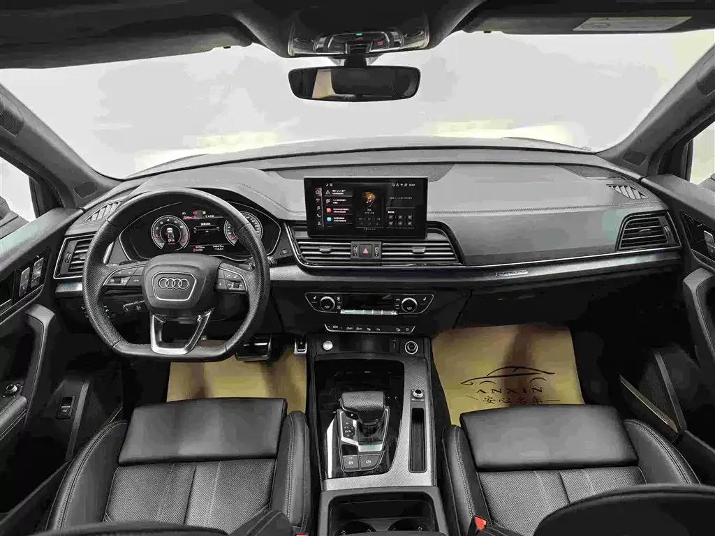 Audi Q5L 2025 45th Anniversary Edition 45 TFSI Luxury Dynamic — миниатюра 18