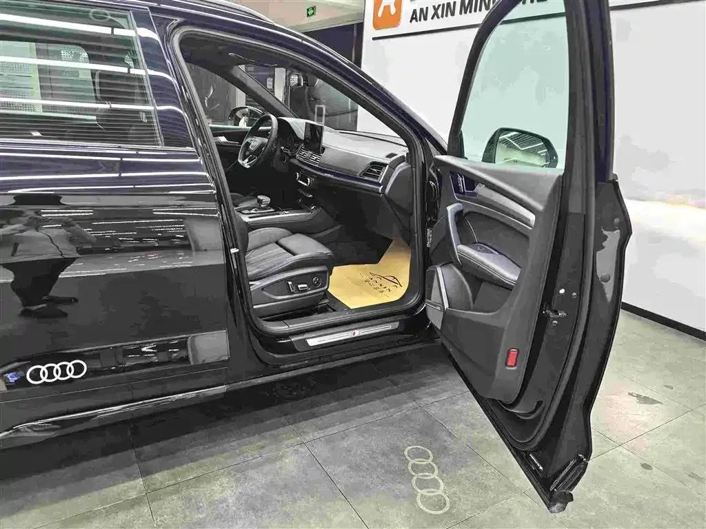 Audi Q5L 2025 45th Anniversary Edition 45 TFSI Luxury Dynamic — миниатюра 19