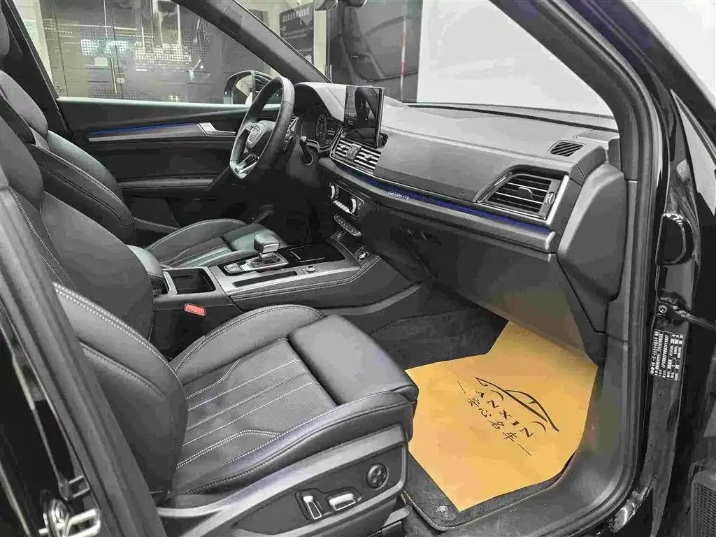 Audi Q5L 2025 45th Anniversary Edition 45 TFSI Luxury Dynamic — миниатюра 20