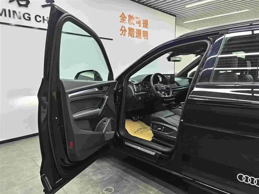 Audi Q5L 2025 45th Anniversary Edition 45 TFSI Luxury Dynamic — миниатюра 6