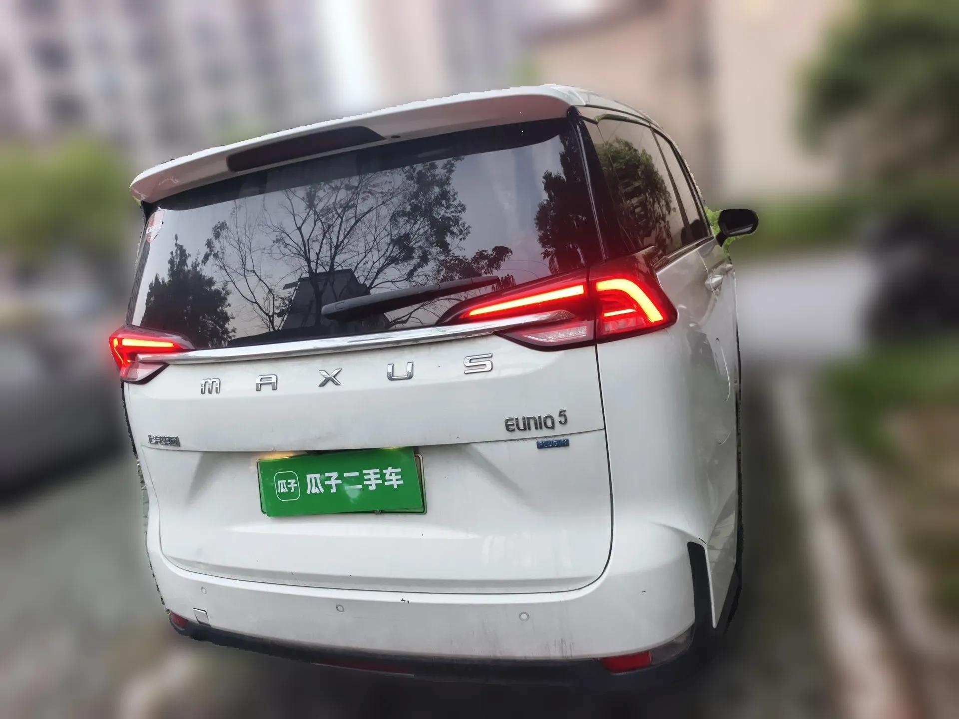 SAIC MAXUS EUNIQ 5 2020 1.3T PLUG-IN Luxury Edition — миниатюра 5