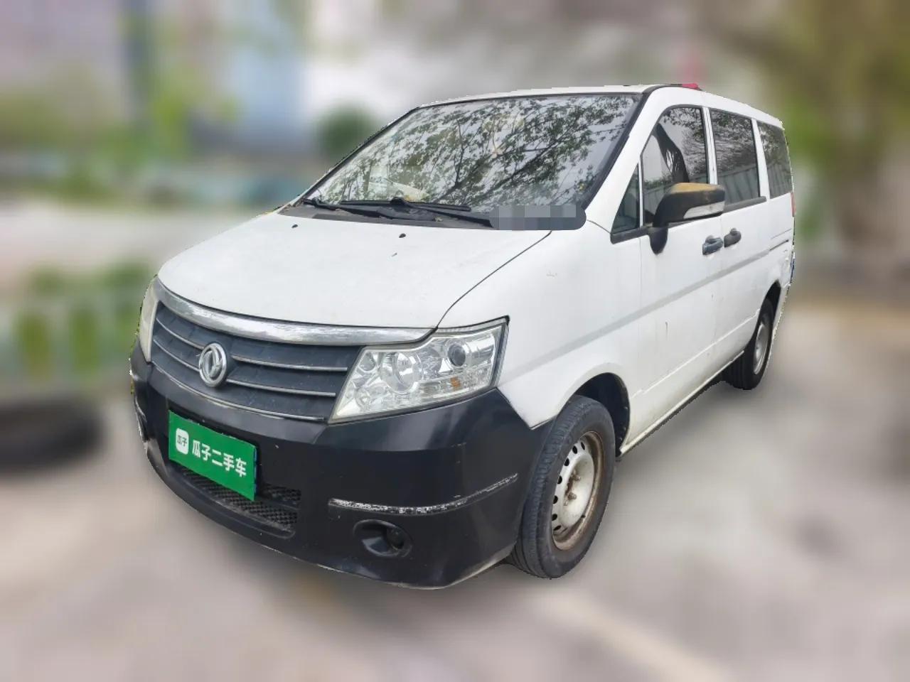 Dongfeng Shuaike 2013 Revised Version 1.5L Manual Standard Trim 5 Seats China V Emission Standard — миниатюра 1