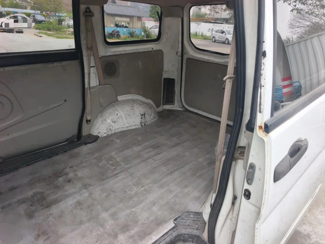 Dongfeng Shuaike 2013 Revised Version 1.5L Manual Standard Trim 5 Seats China V Emission Standard — миниатюра 18