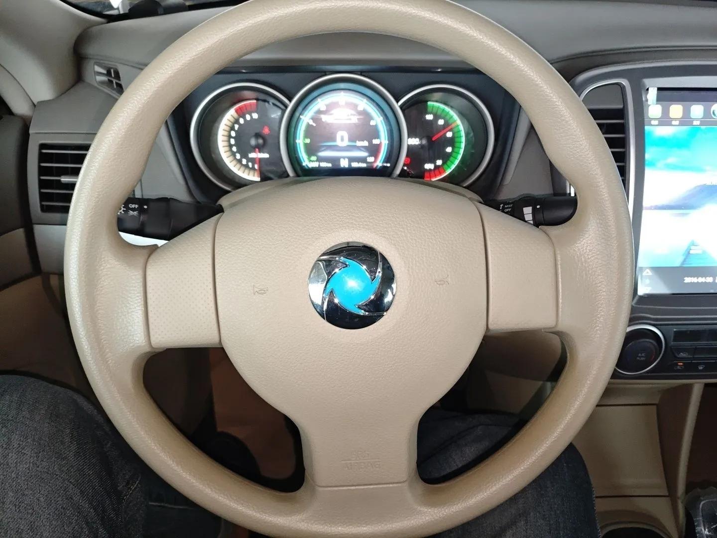 Dongfeng Junfeng E11K 2021 60.43 kWh Battery-Swap Version — миниатюра 13