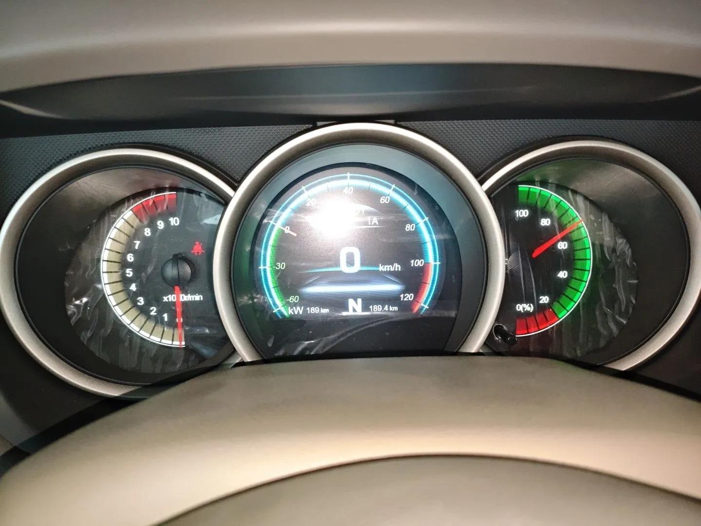Dongfeng Junfeng E11K 2021 60.43 kWh Battery-Swap Version — миниатюра 14