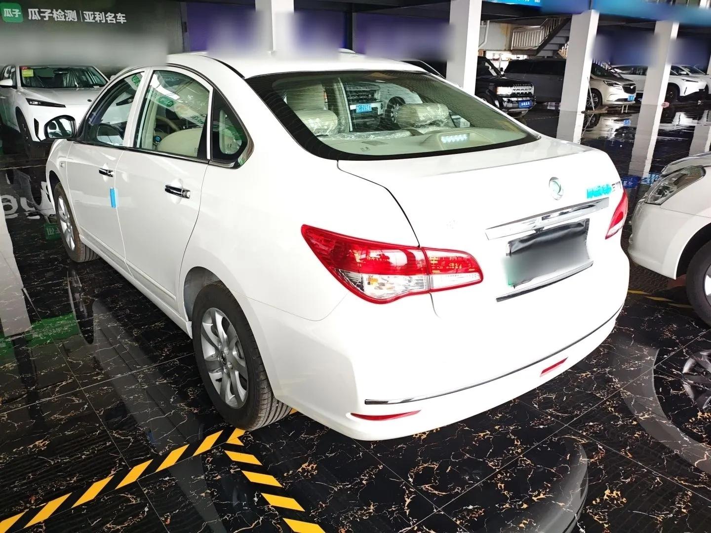 Dongfeng Junfeng E11K 2021 60.43 kWh Battery-Swap Version — миниатюра 7