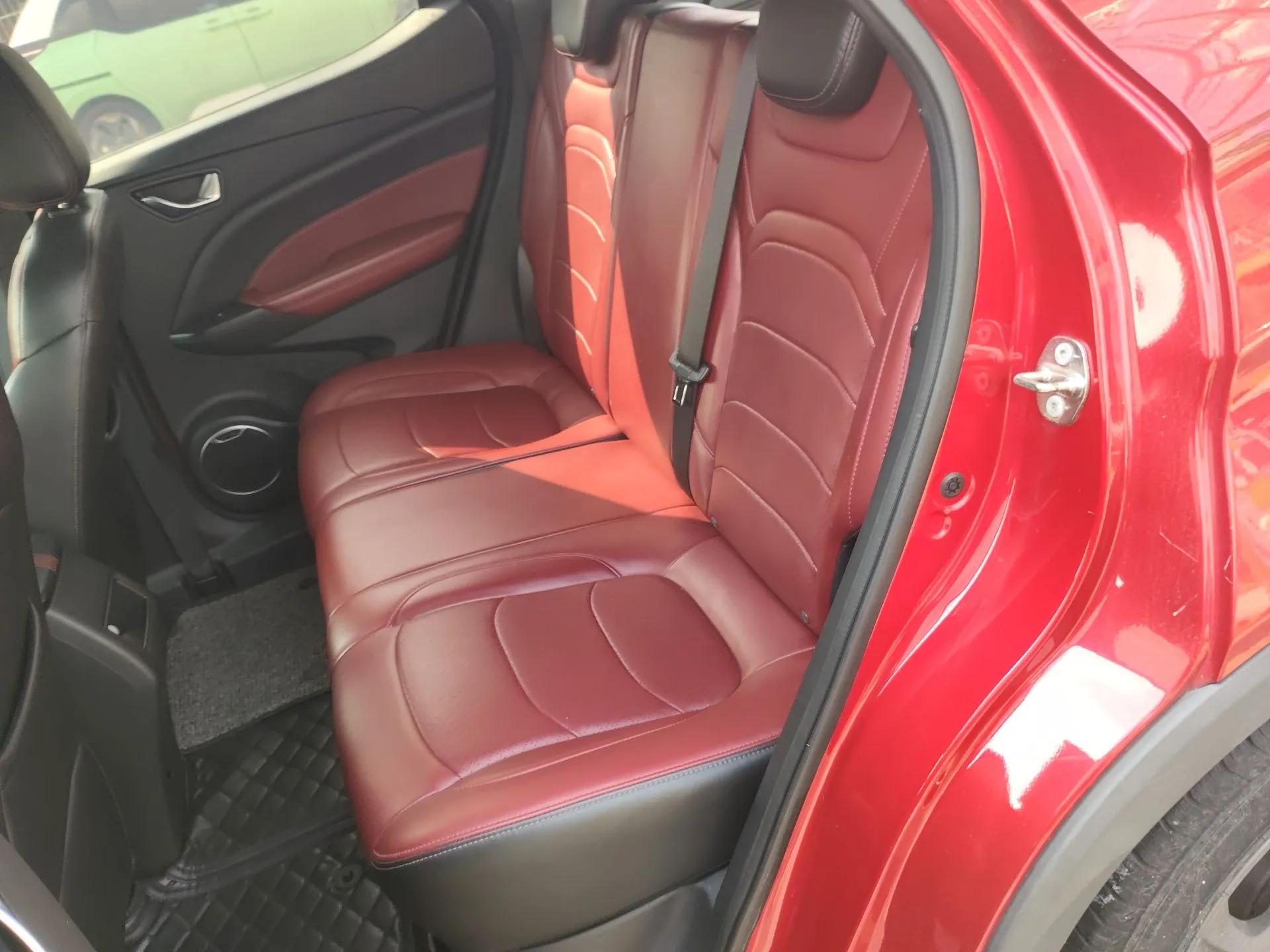 Dongfeng Fengon 500 2021 1.5L CVT Enjoyment Version — миниатюра 18