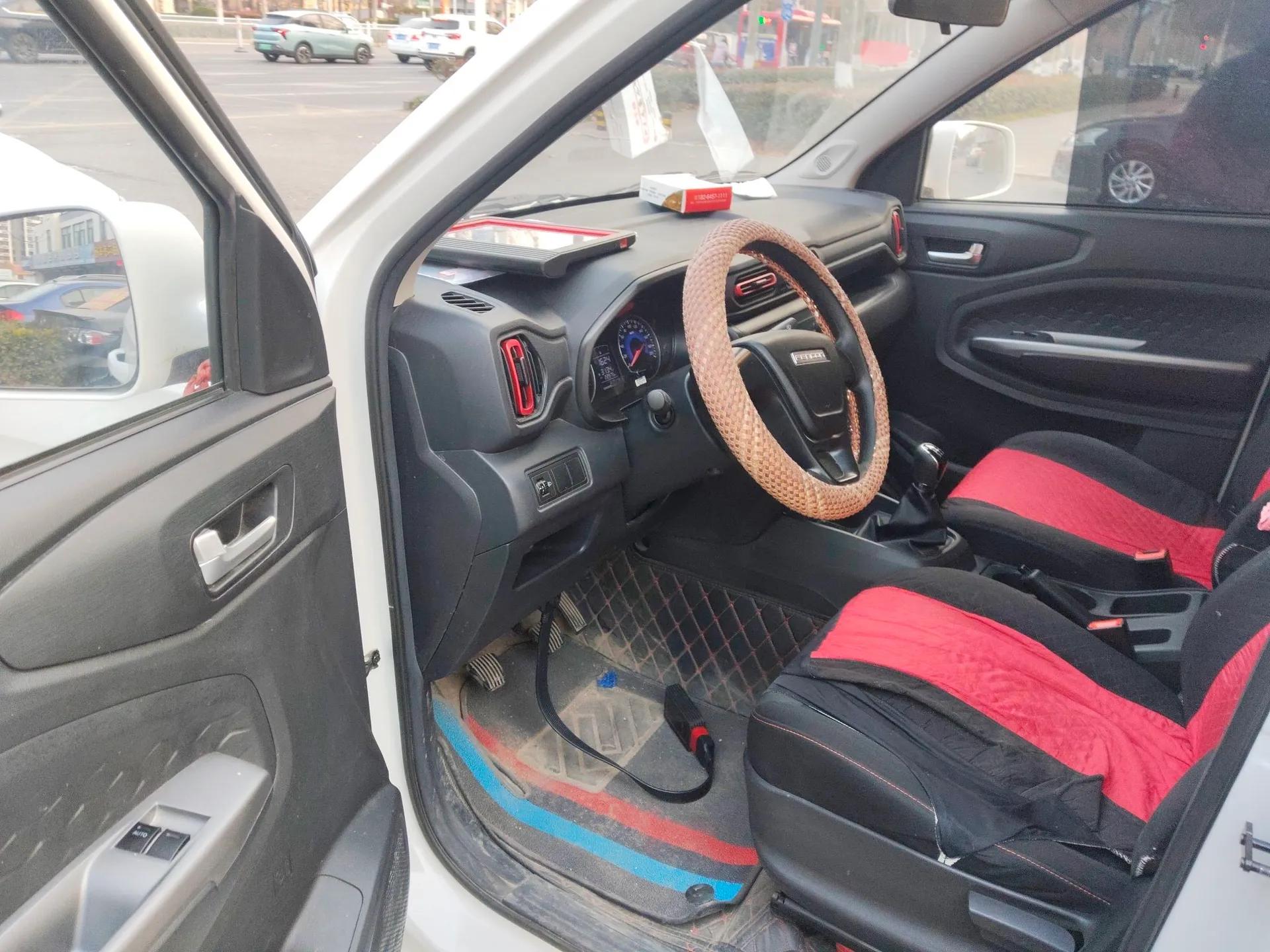 Dongfeng Fengon 380 2022 1.5L Standard Edition 7-Seater Passenger Vehicle — миниатюра 19