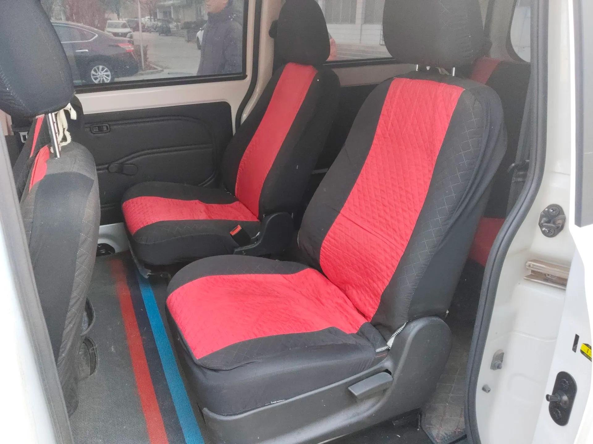 Dongfeng Fengon 380 2022 1.5L Standard Edition 7-Seater Passenger Vehicle — миниатюра 20