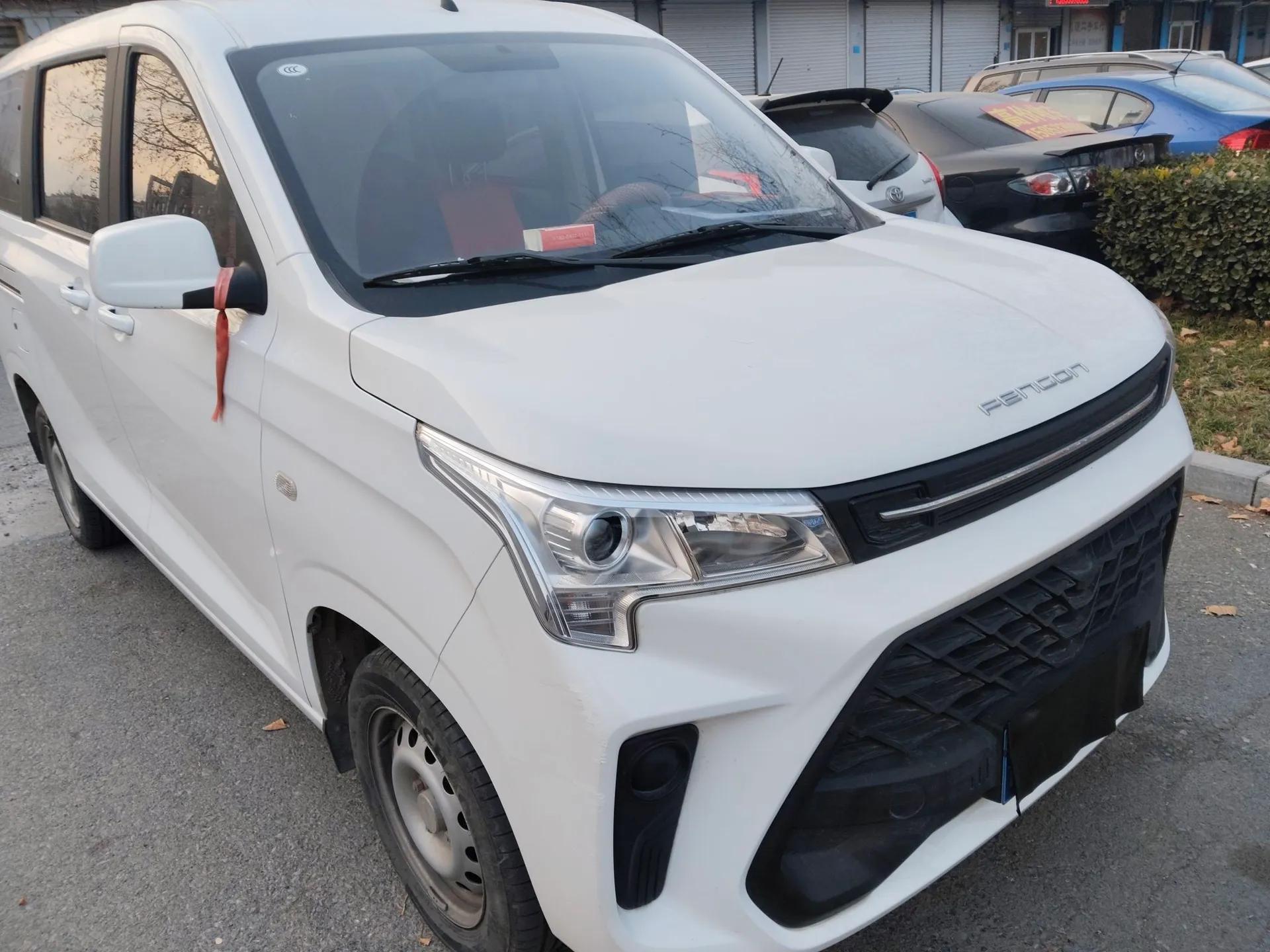 Dongfeng Fengon 380 2022 1.5L Standard Edition 7-Seater Passenger Vehicle — миниатюра 3