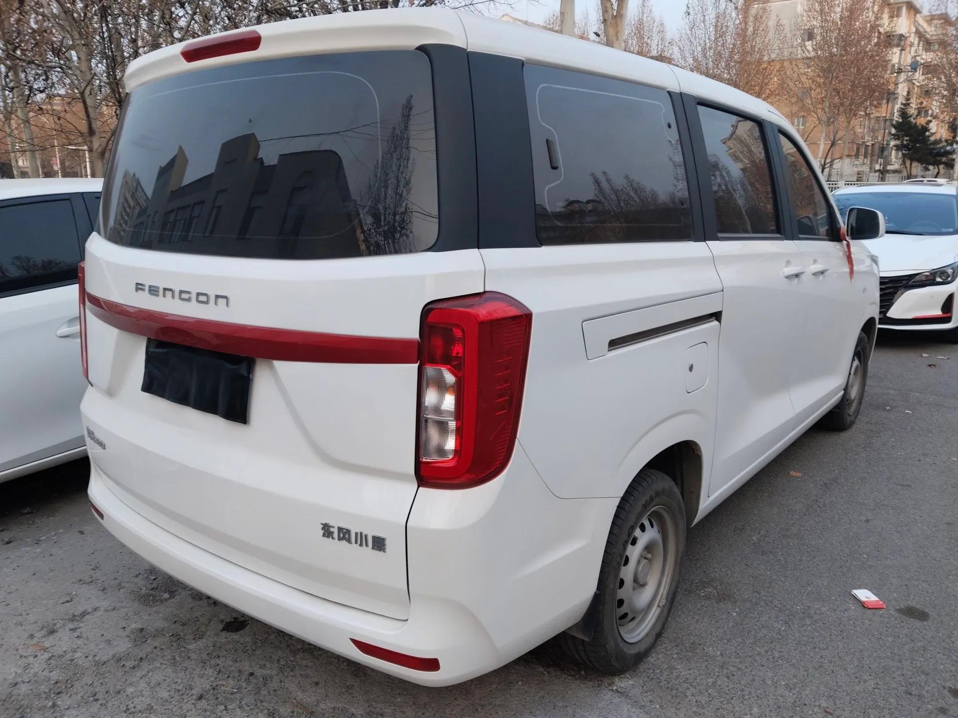 Dongfeng Fengon 380 2022 1.5L Standard Edition 7-Seater Passenger Vehicle — миниатюра 6