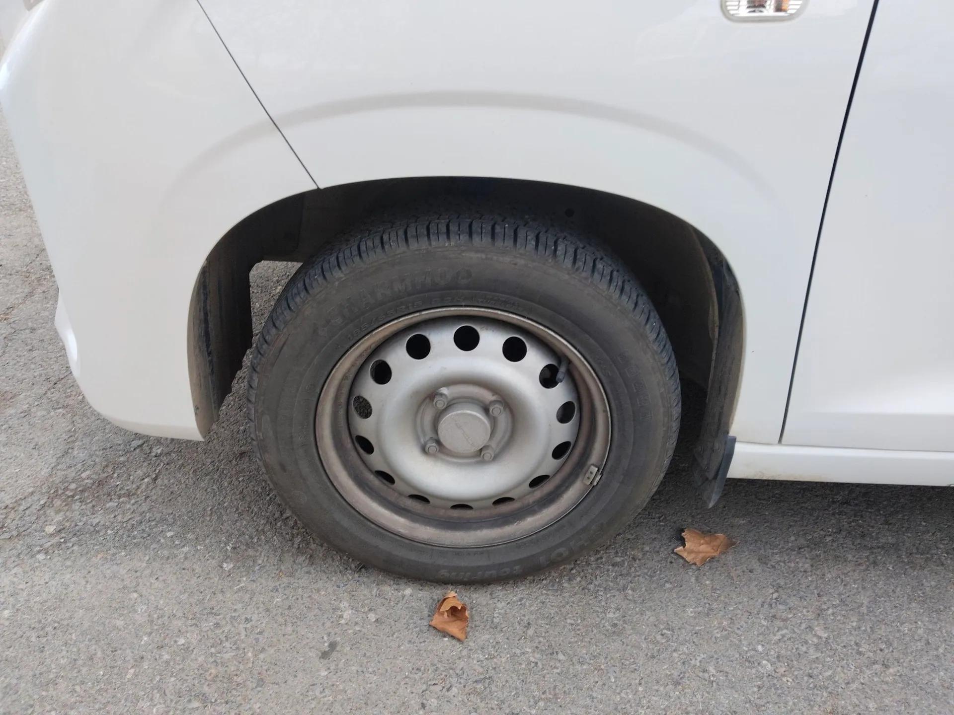 Dongfeng Fengon 380 2022 1.5L Standard Edition 7-Seater Passenger Vehicle — миниатюра 8