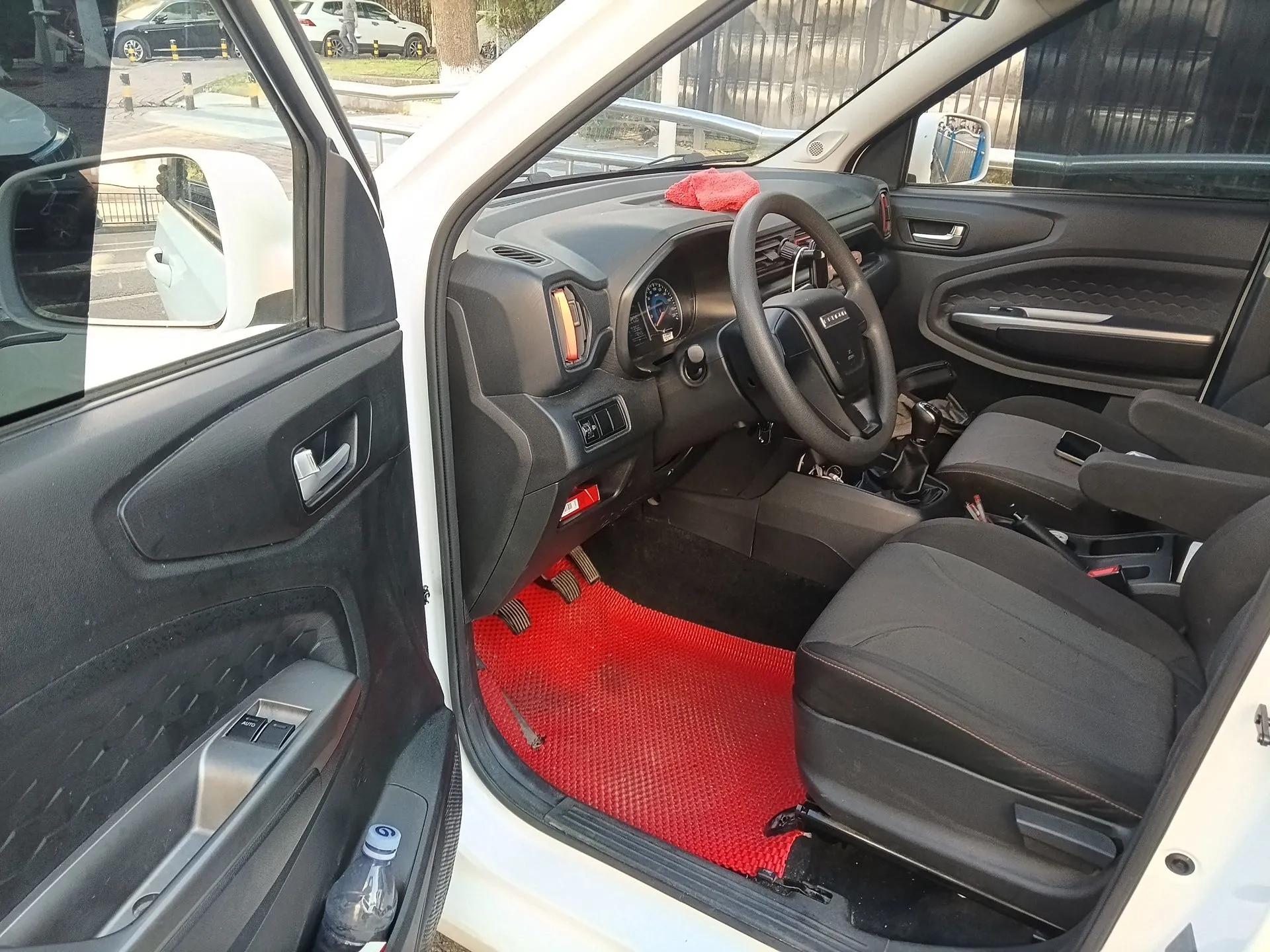 Dongfeng Fengon 380 2022 1.5L Comfort-Class Passenger Vehicle (Steel Spring) with 7 Seats — миниатюра 17