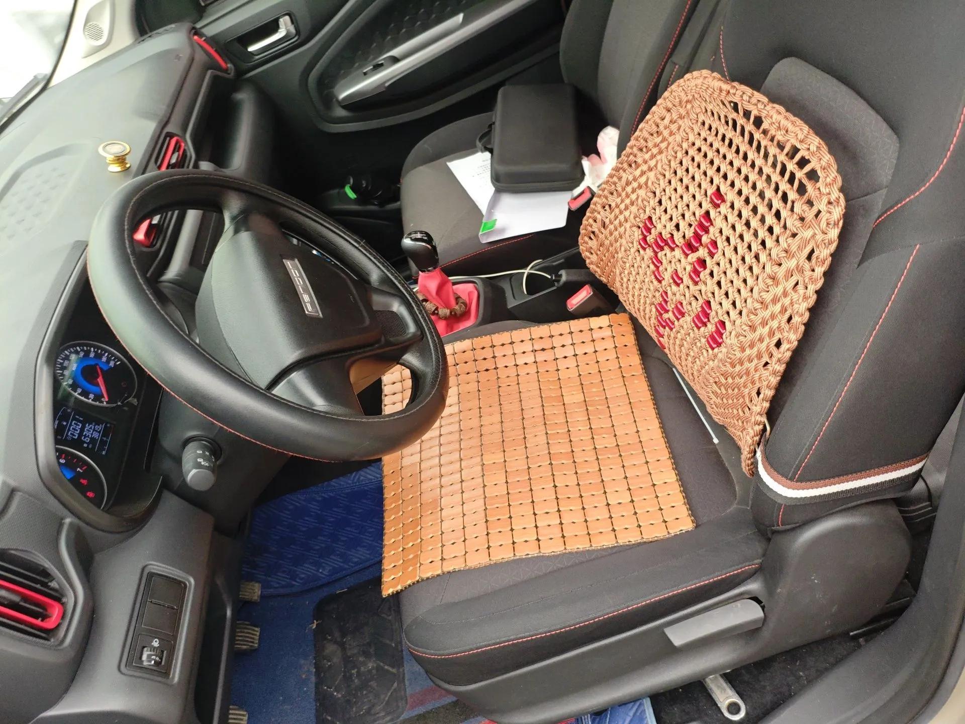 Dongfeng Fengon 380 2022 1.5L Luxury Edition Passenger Vehicle 5 Seats — миниатюра 16