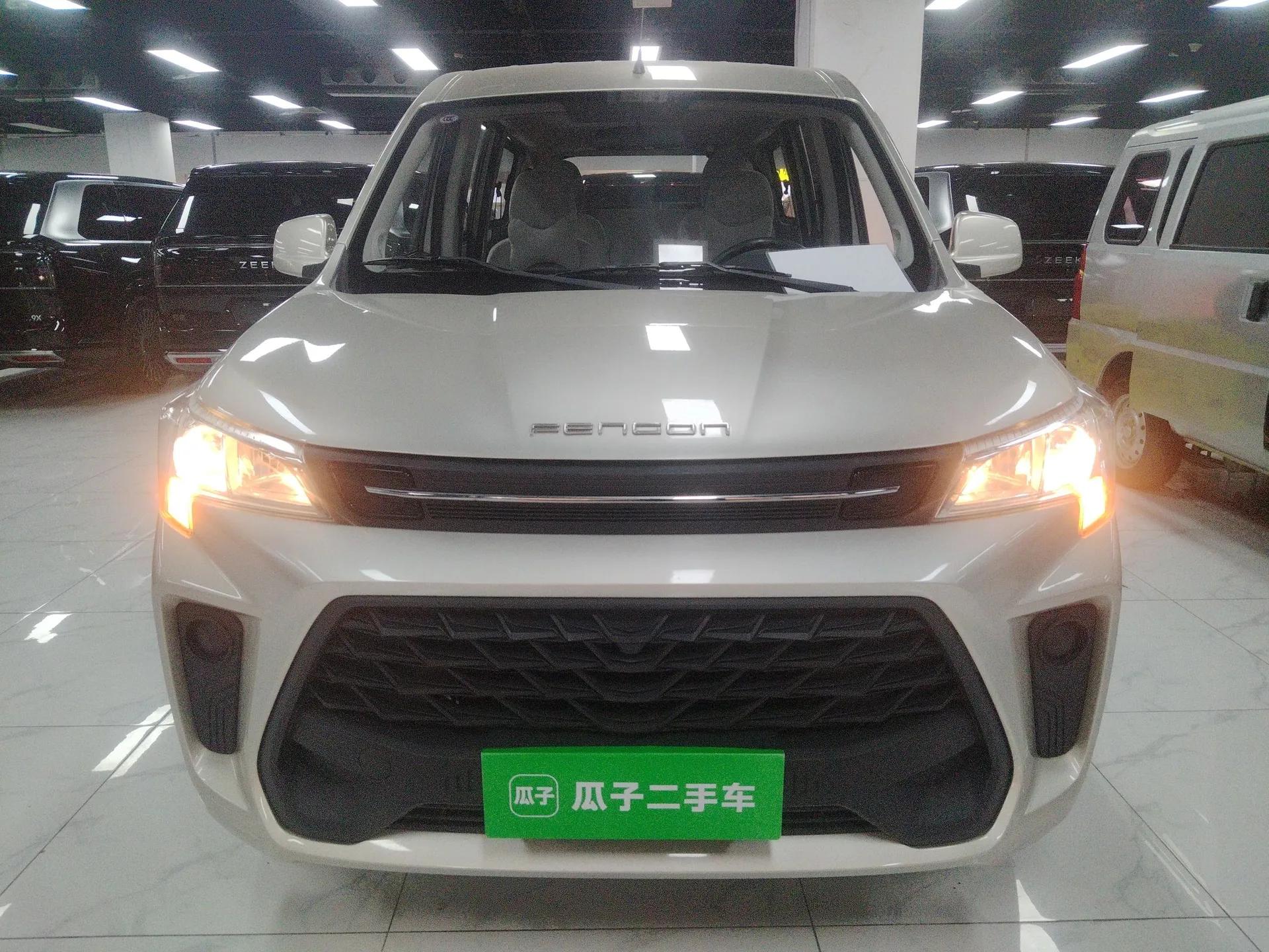 Dongfeng Fengon 380 2022 1.5L Standard Edition 7-Seater Passenger Vehicle — миниатюра 2