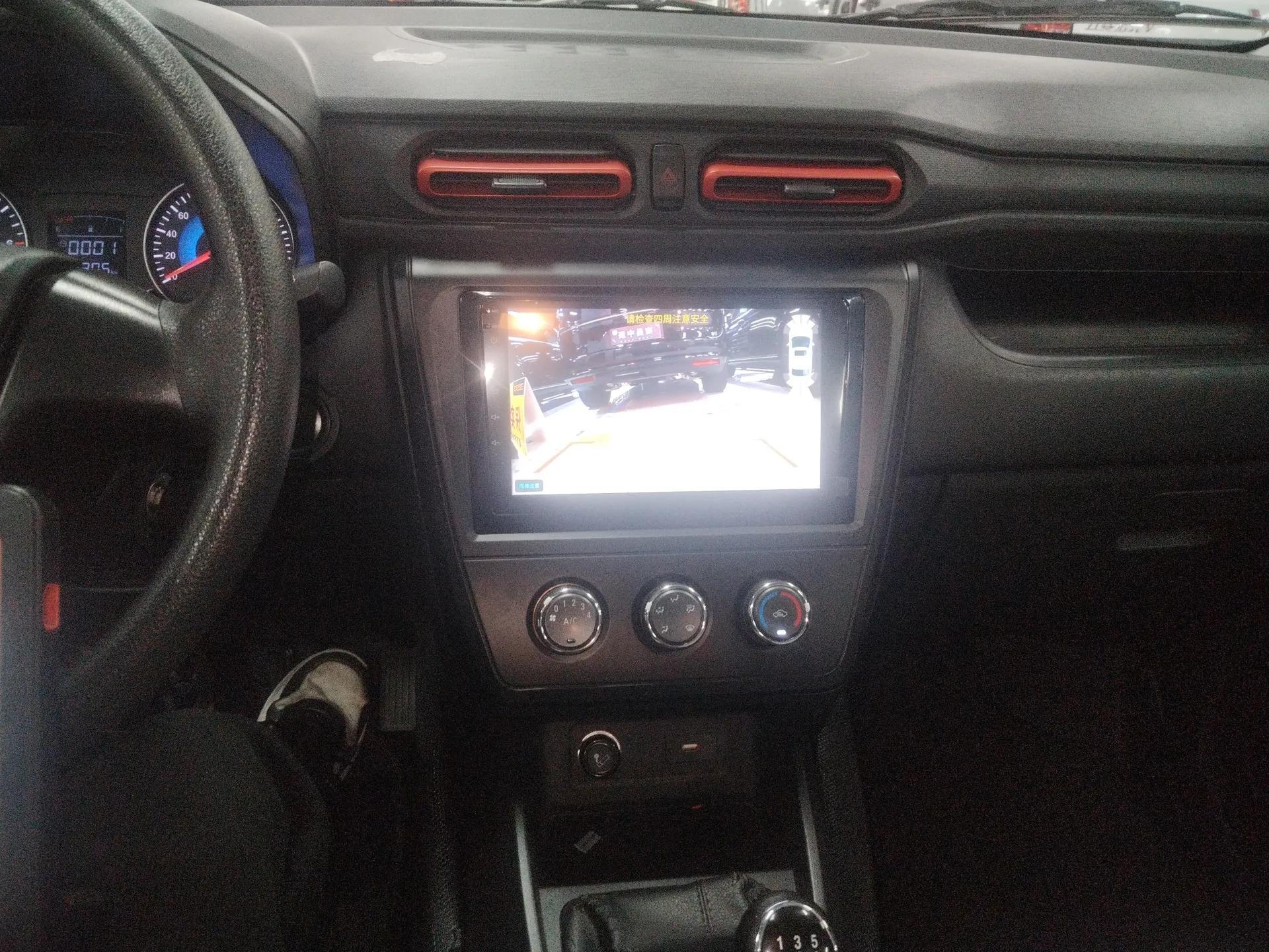 Dongfeng Fengon 380 2022 1.5L Standard Edition 7-Seater Passenger Vehicle — миниатюра 15