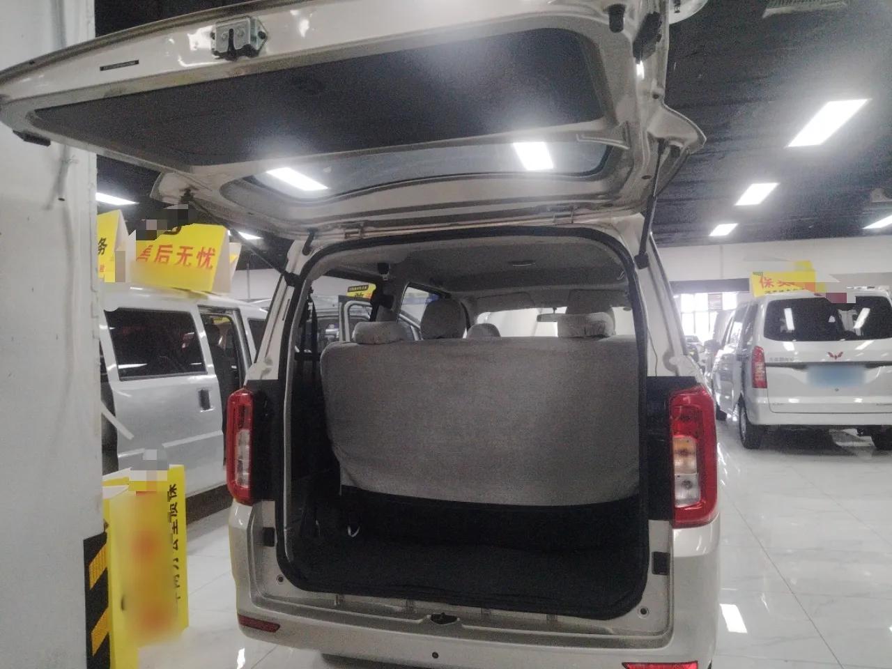 Dongfeng Fengon 380 2022 1.5L Standard Edition 7-Seater Passenger Vehicle — миниатюра 21