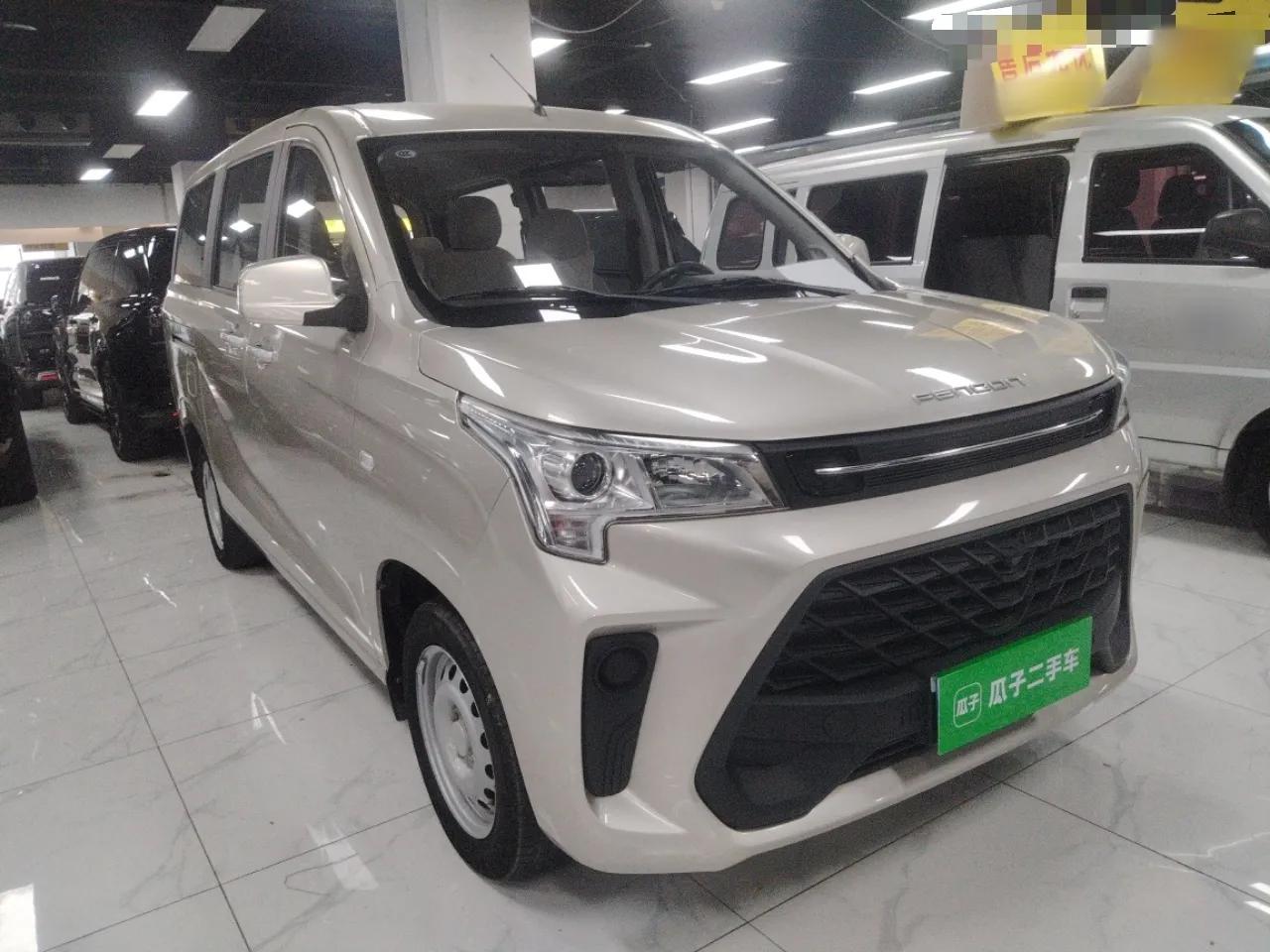 Dongfeng Fengon 380 2022 1.5L Standard Edition 7-Seater Passenger Vehicle — миниатюра 6