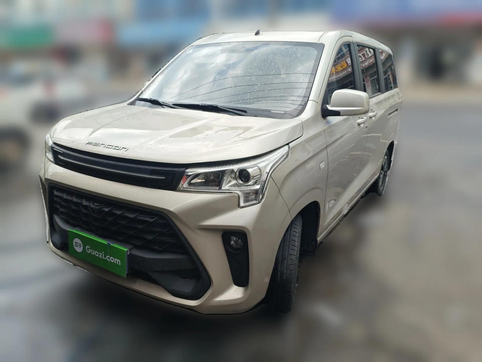 Dongfeng Fengon 380 2022 1.5L Comfort-Class Passenger Vehicle (Steel Spring) with 7 Seats — миниатюра 1
