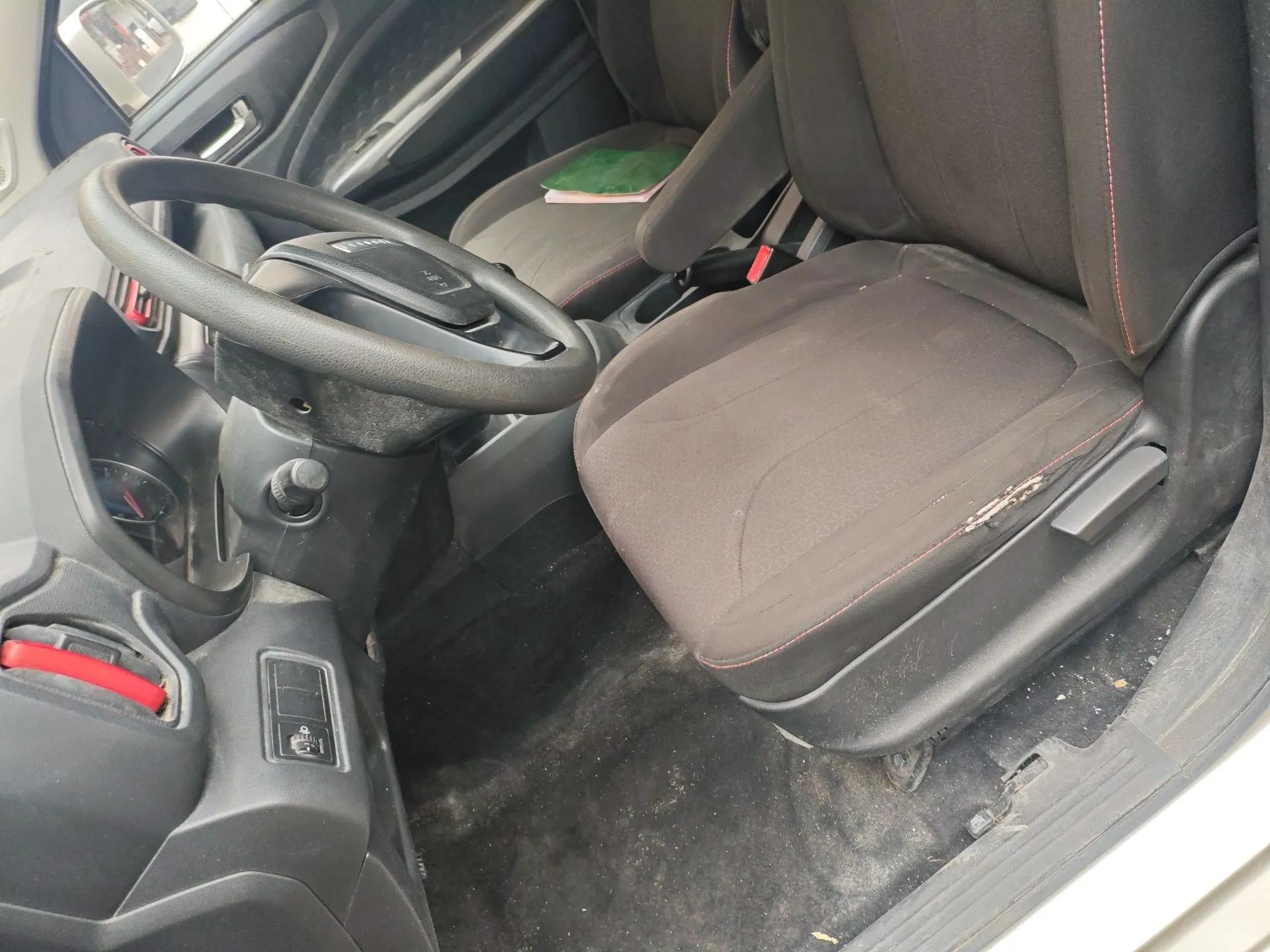 Dongfeng Fengon 380 2022 1.5L Comfort-Class Passenger Vehicle (Steel Spring) with 7 Seats — миниатюра 16