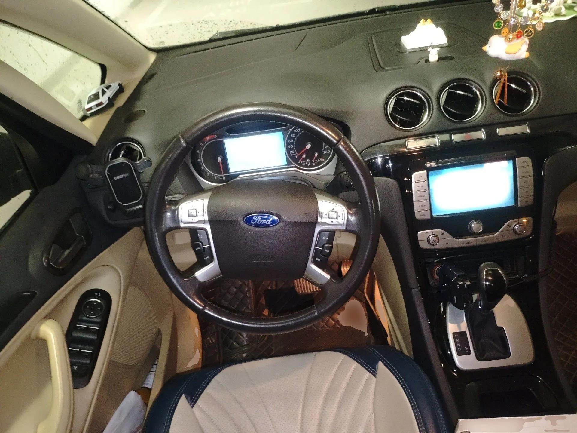 Ford S-MAX 2008 2.3L 7-Seater Flagship Navigation Version — миниатюра 11