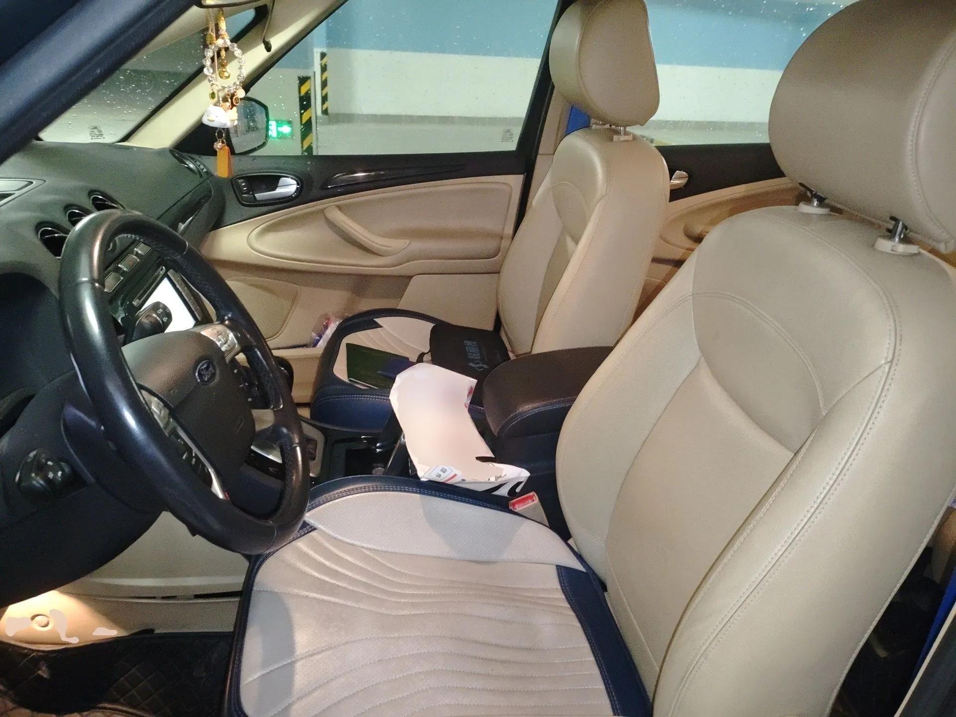 Ford S-MAX 2008 2.3L 7-Seater Flagship Navigation Version — миниатюра 16