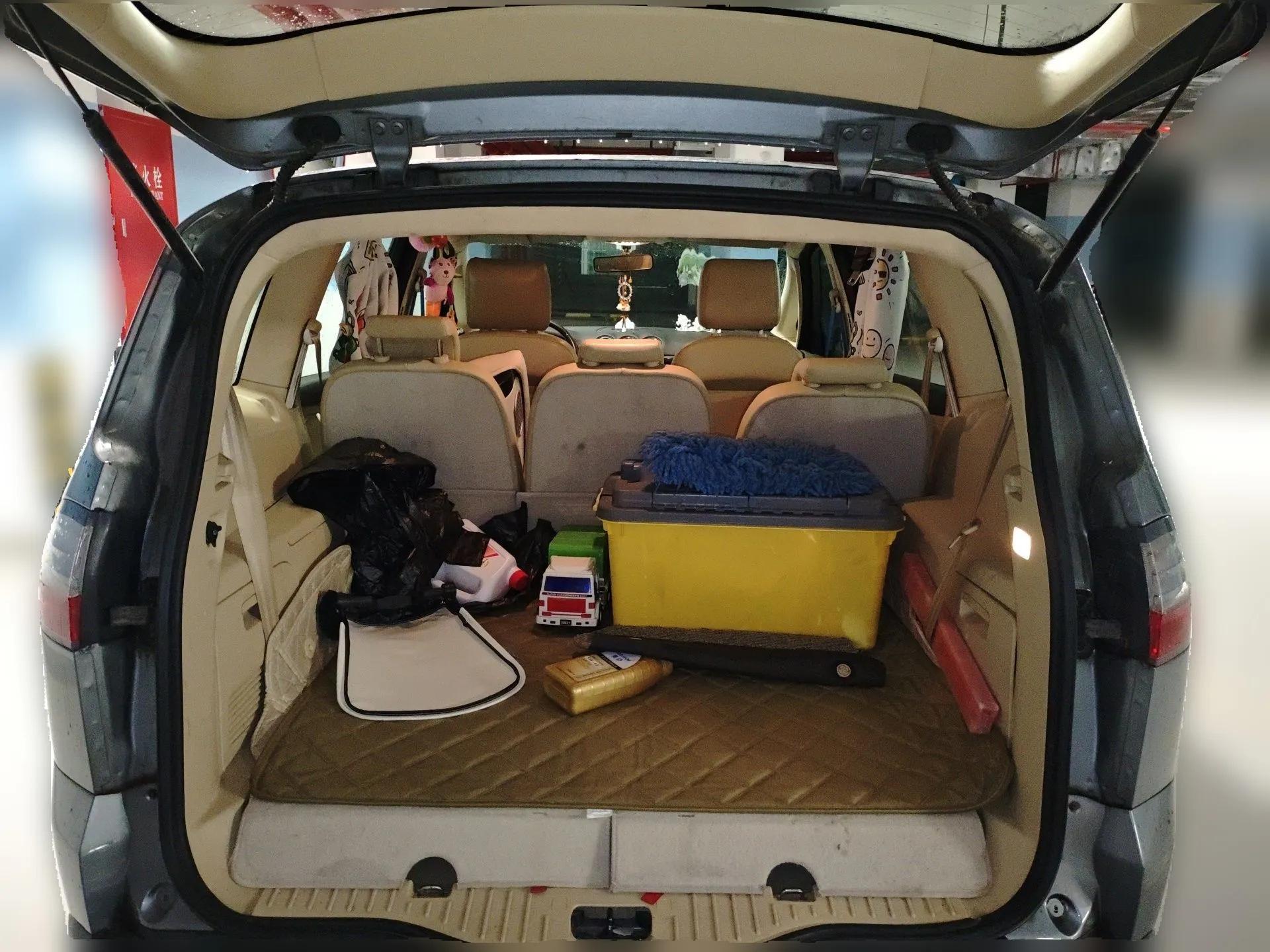 Ford S-MAX 2008 2.3L 7-Seater Flagship Navigation Version — миниатюра 20