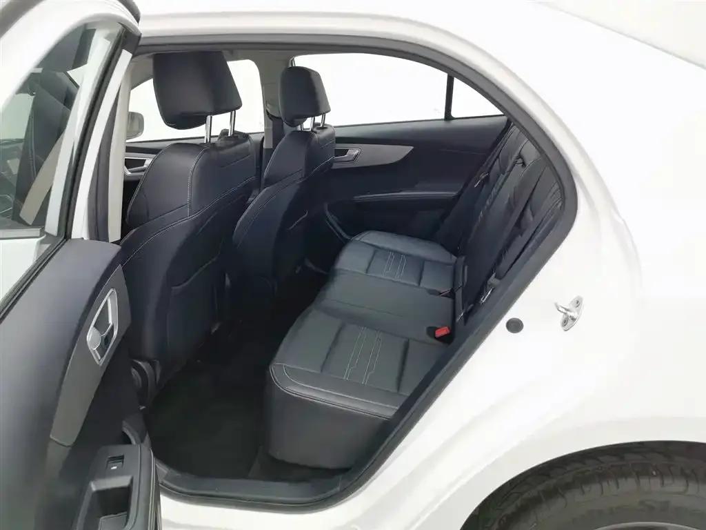 Qin 2019 1.5L Automatic Premium Edition — миниатюра 15