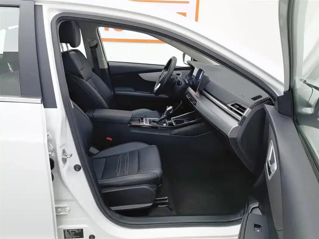 Qin 2019 1.5L Automatic Premium Edition — миниатюра 23