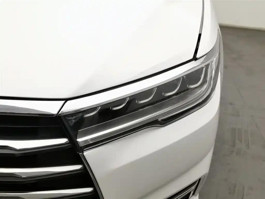 Qin 2019 1.5L Automatic Premium Edition — миниатюра 7