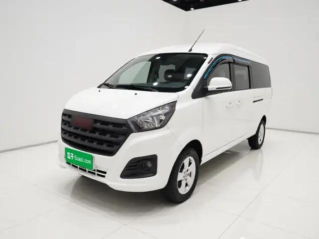 Jinbei Gold Hiace 2021 2.0L Passenger Van Travel Lion 7-Seater