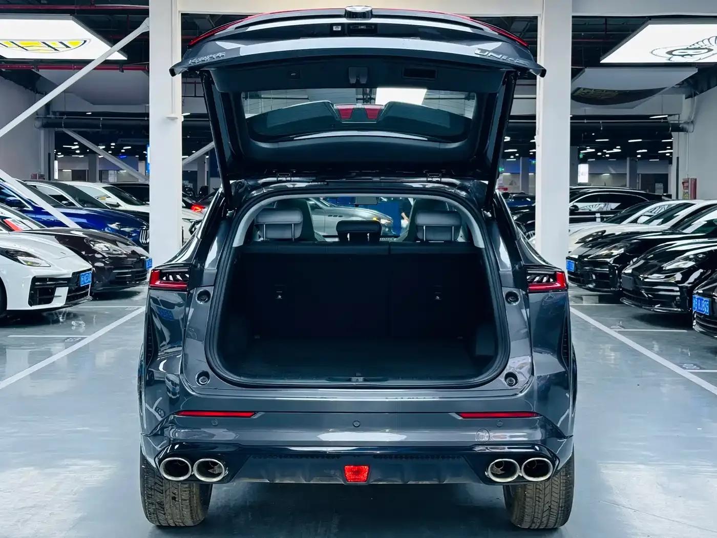 Changan UNI-Z 2025 1.5T Premium Edition — миниатюра 11