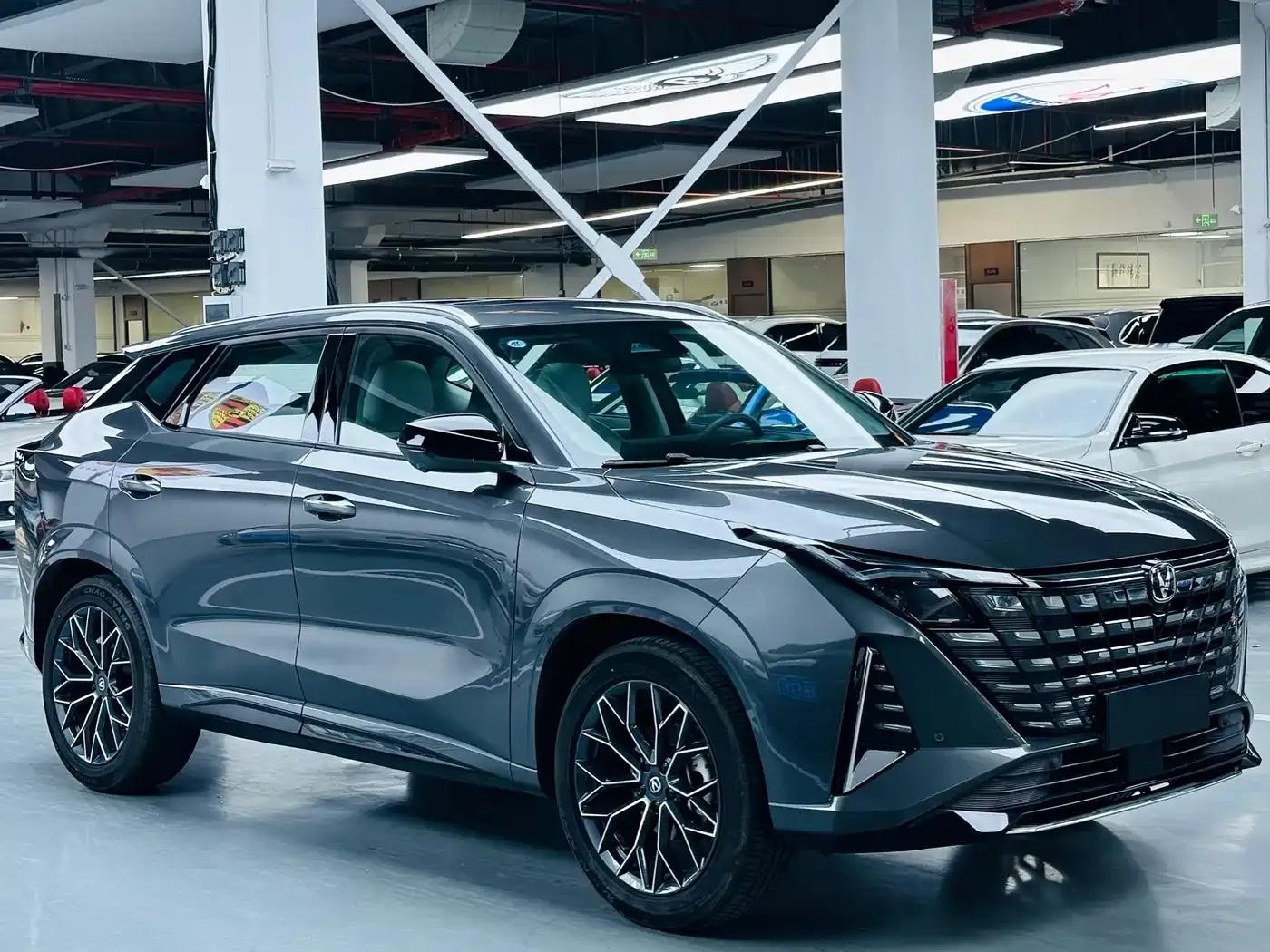 Changan UNI-Z 2025 1.5T Premium Edition — миниатюра 3