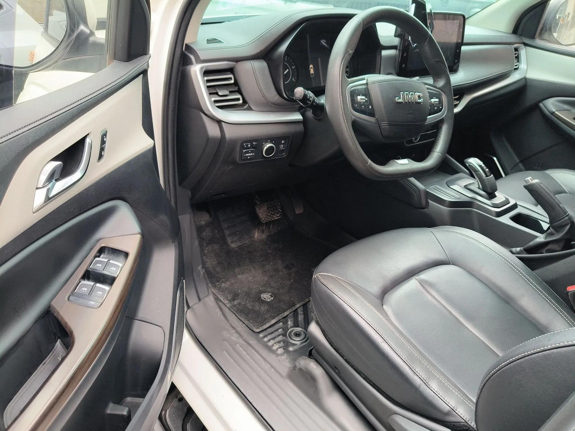 JMC Yuhu 7 2022 2.0T Automatic Diesel 4x4 Comfort Edition Standard Wheelbase — миниатюра 19
